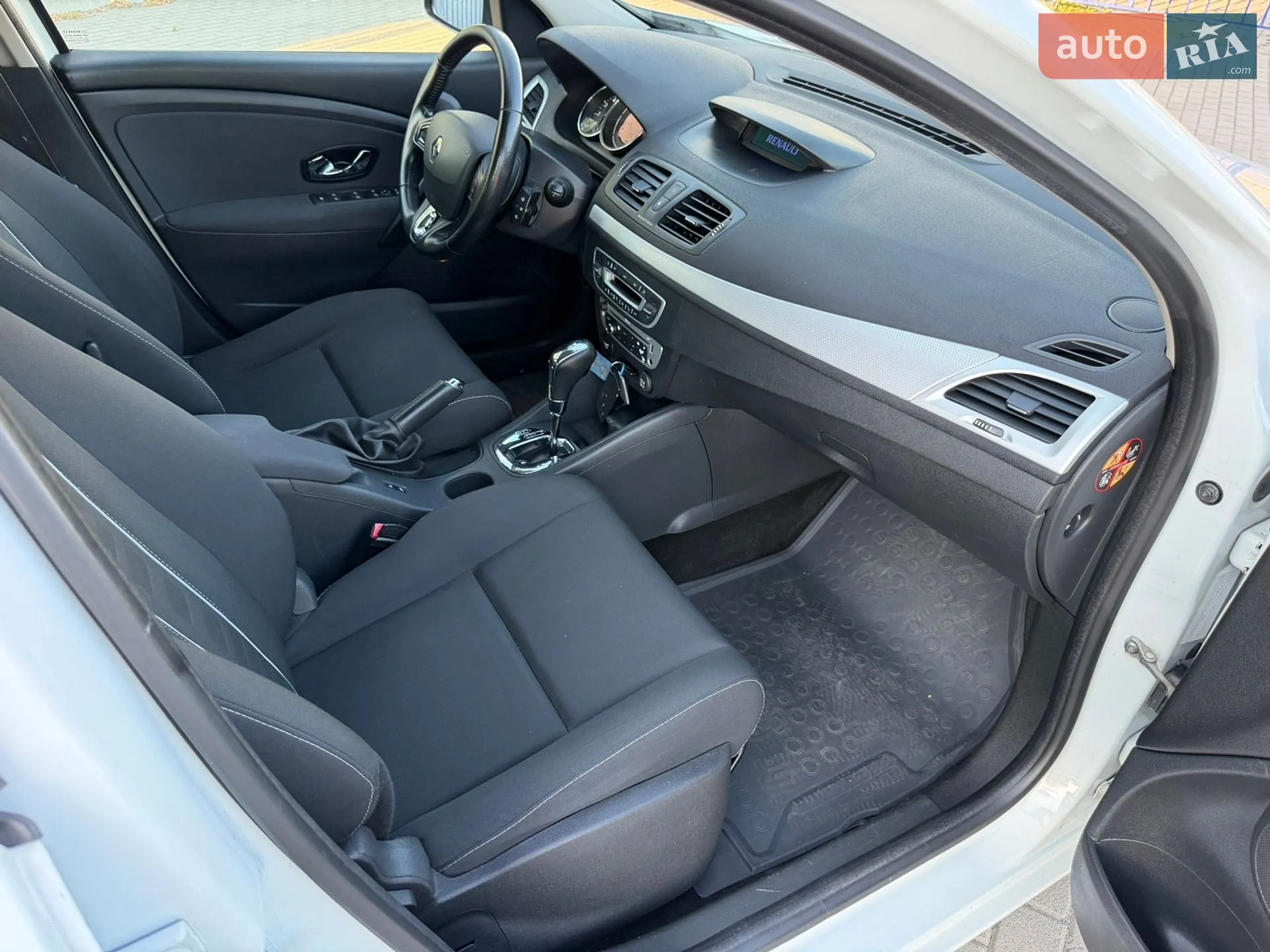 2013 Renault Megane - мініатюра 14