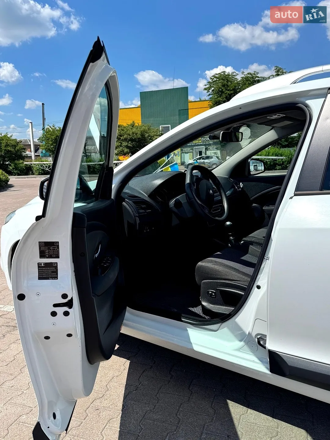 2011 Renault Megane - мініатюра 10
