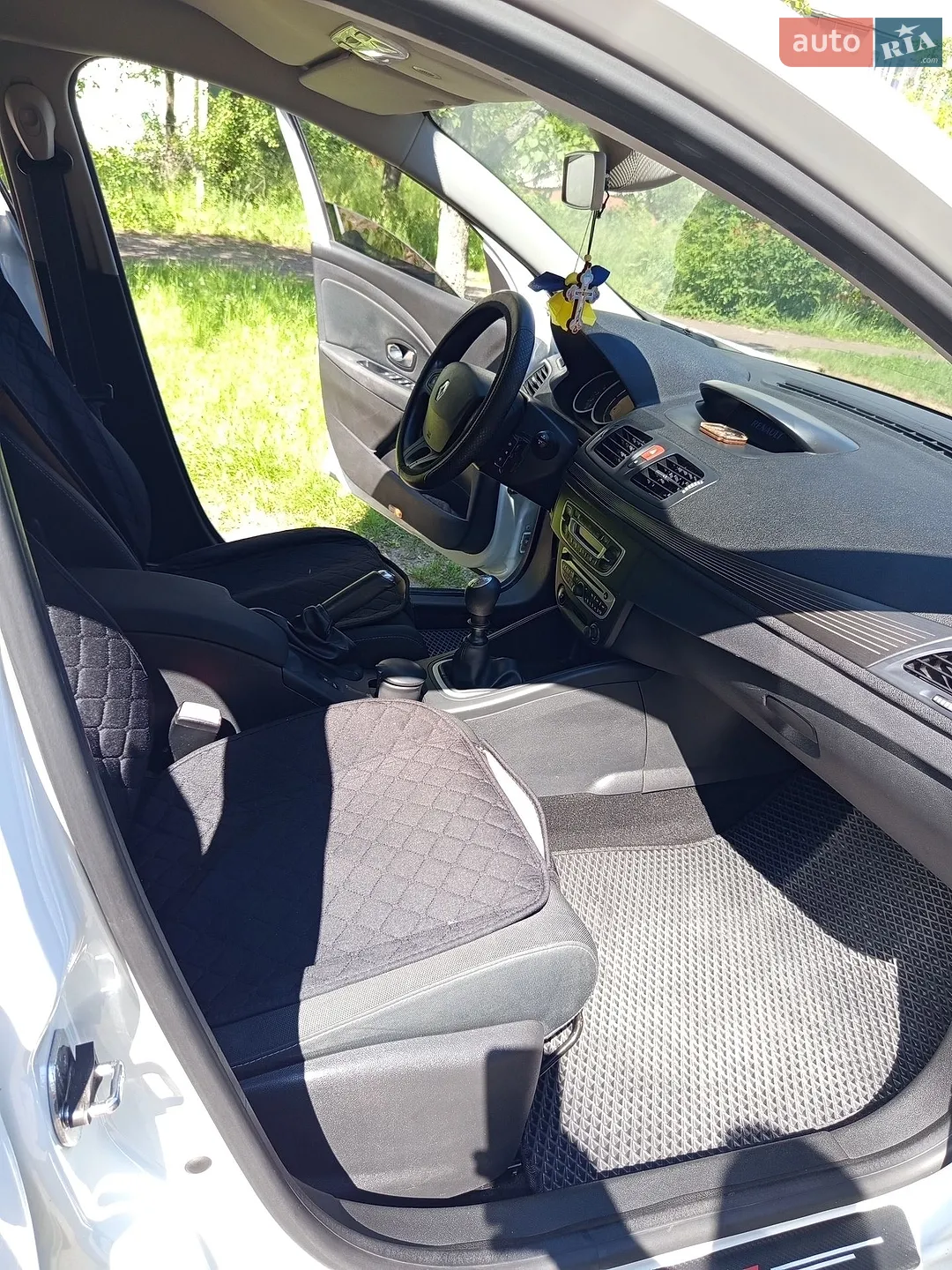 2010 Renault Megane - мініатюра 4