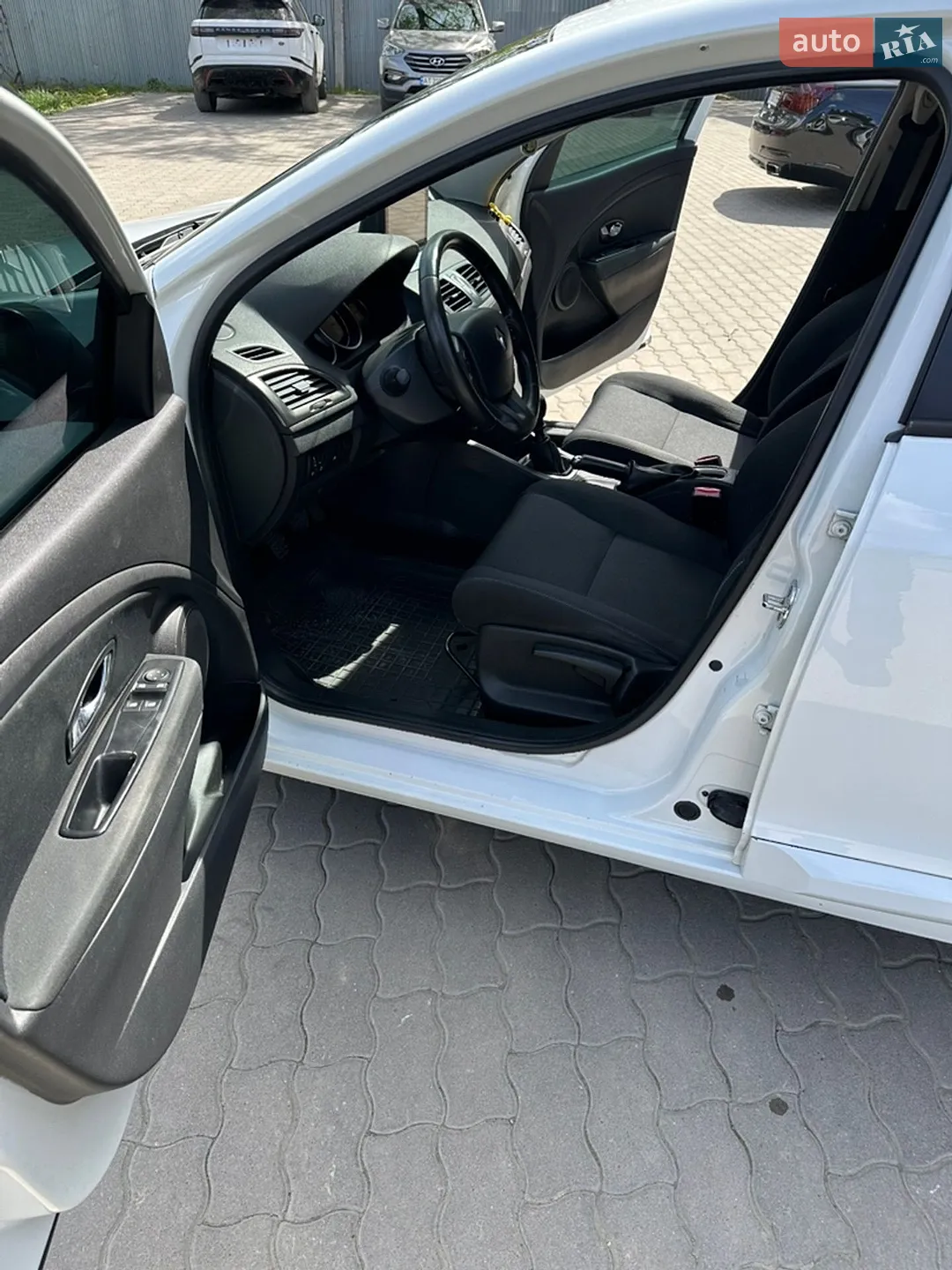 2014 Renault Megane - мініатюра 10