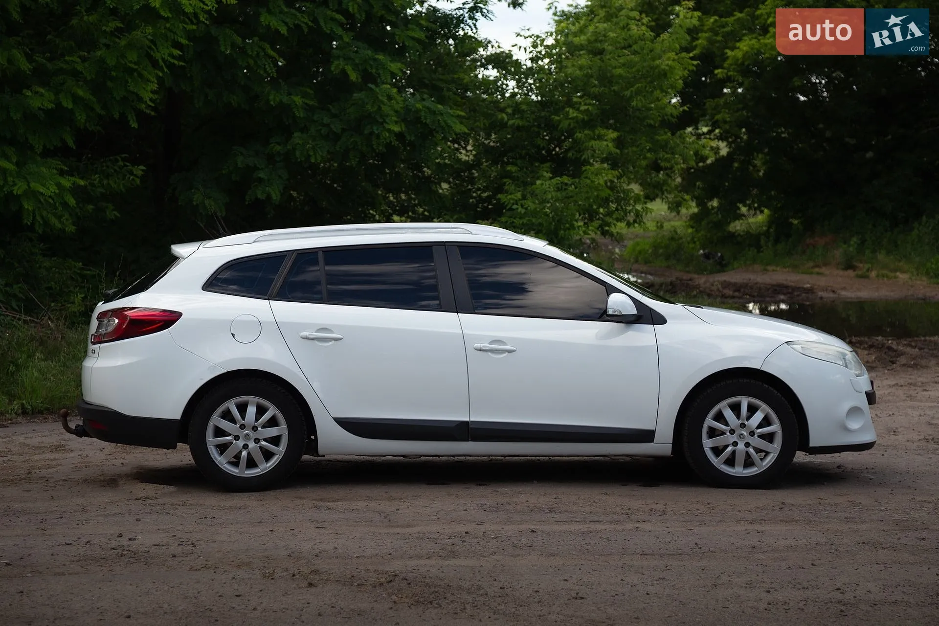 2010 Renault Megane - мініатюра 10