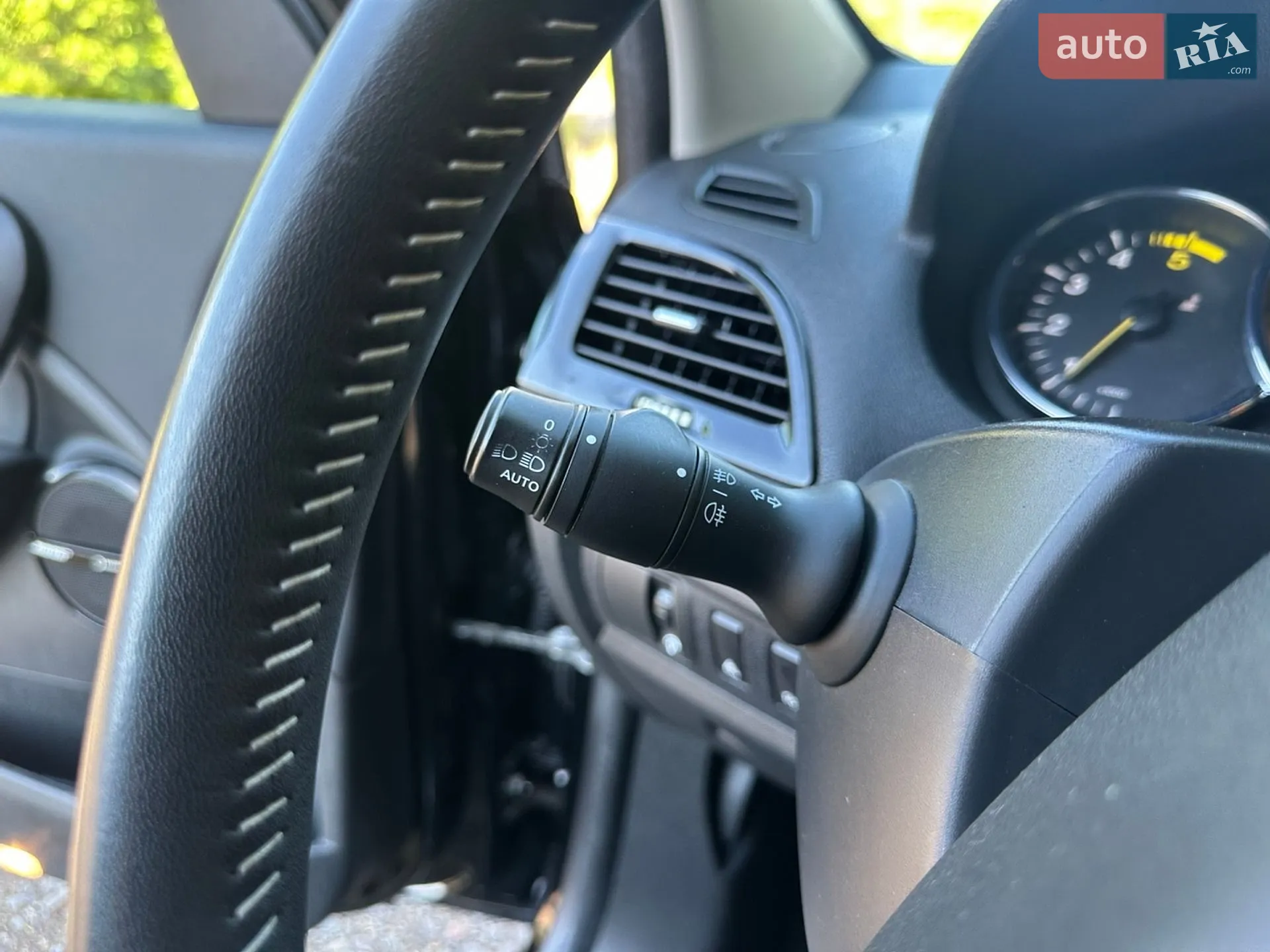 2013 Renault Megane - мініатюра 56