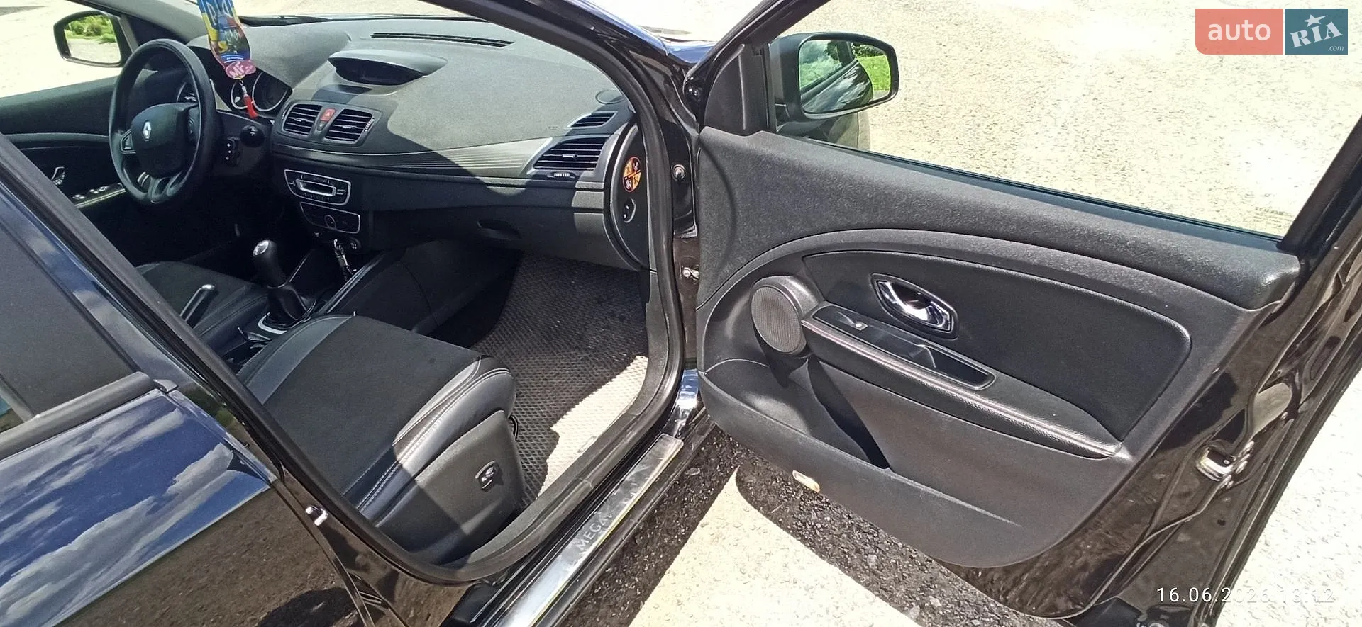 2012 Renault Megane - мініатюра 10