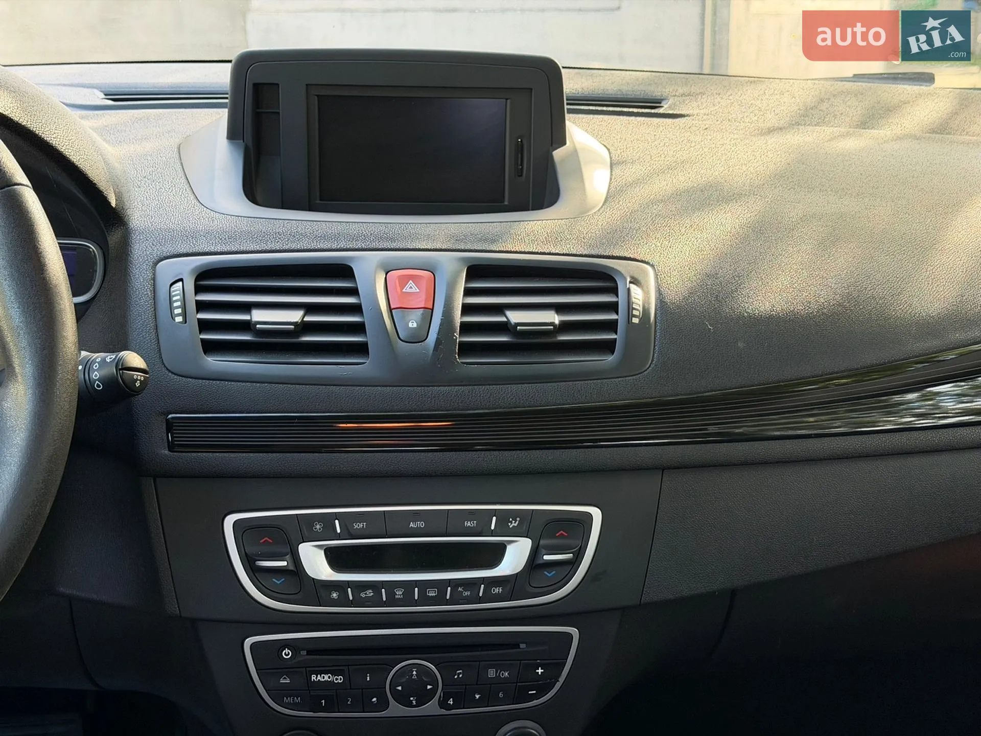 2010 Renault Megane - мініатюра 7