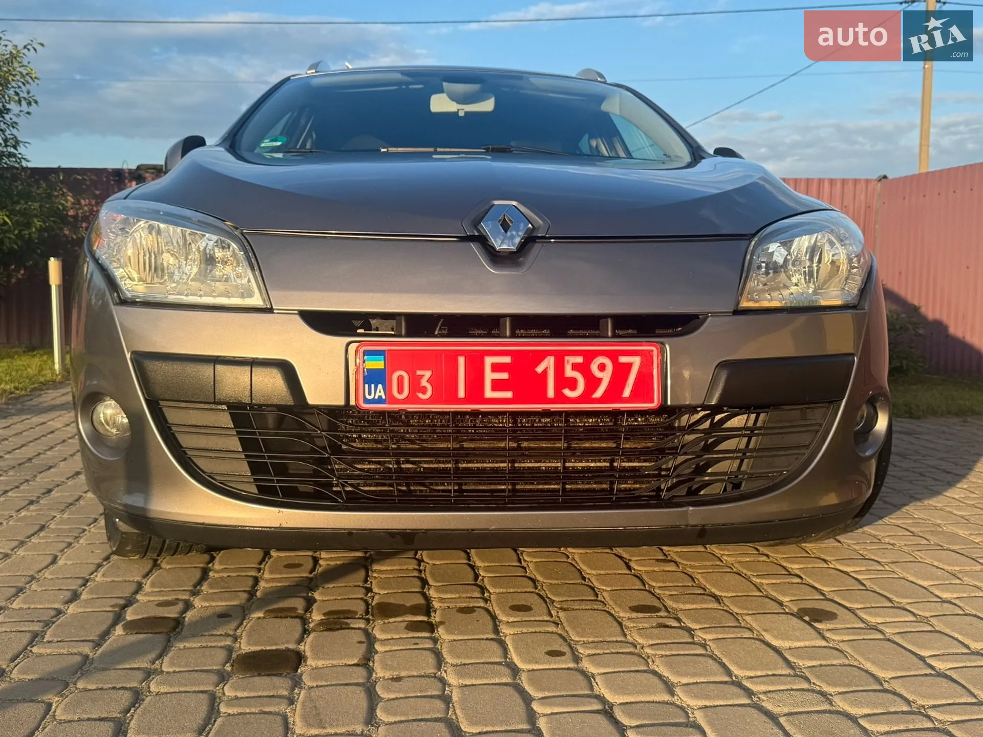 2011 Renault Megane - фото 1