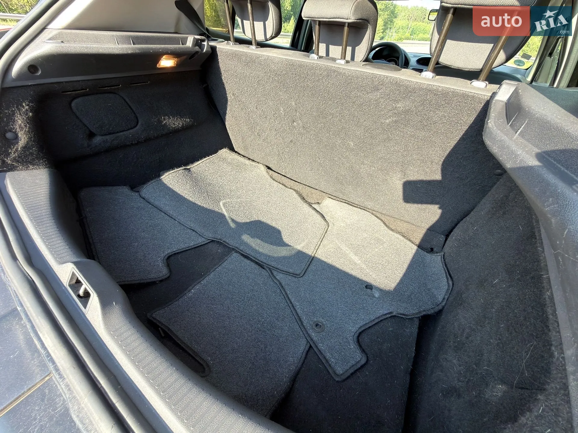 2010 Renault Megane - мініатюра 34