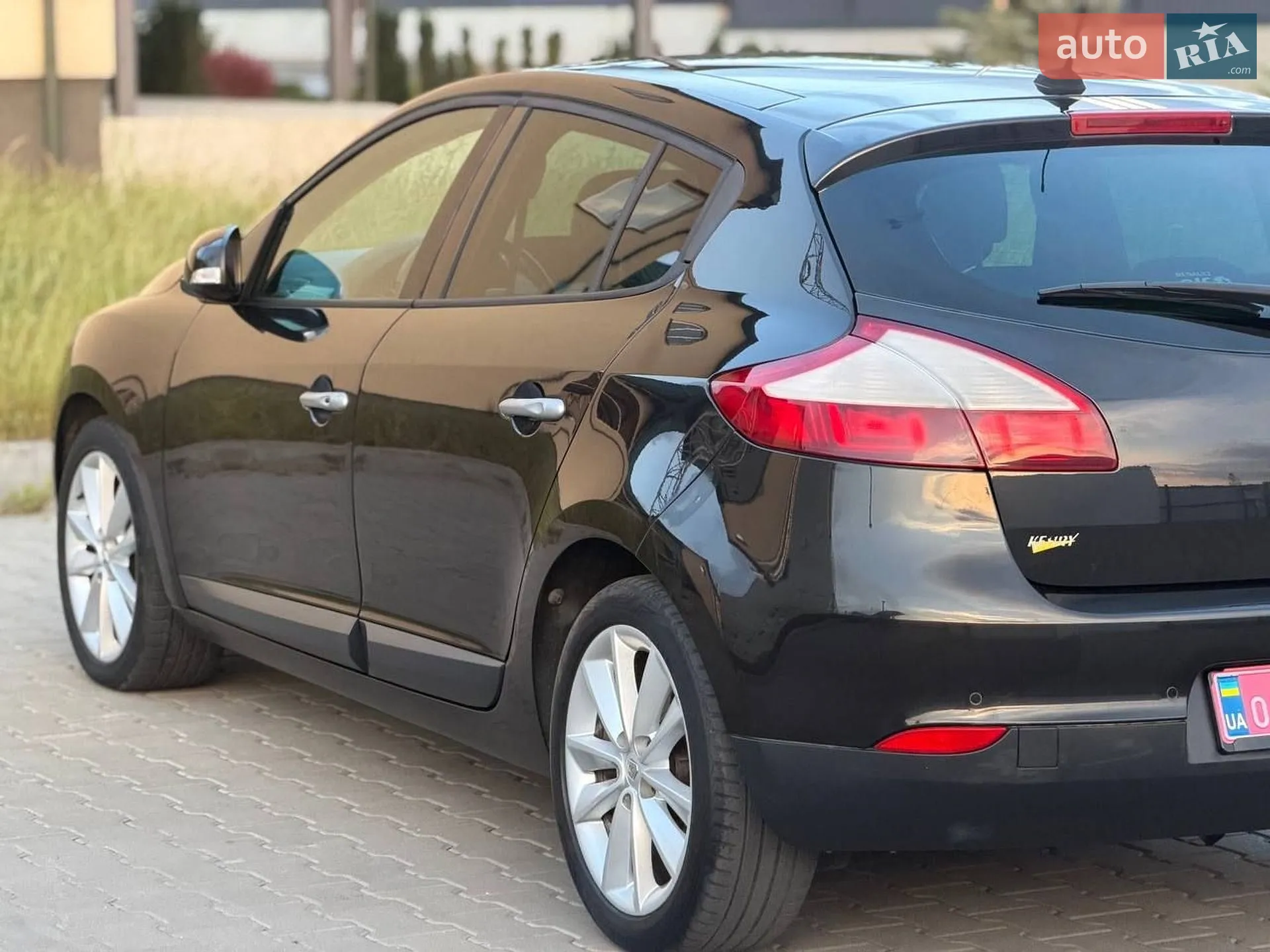 2010 Renault Megane - мініатюра 23