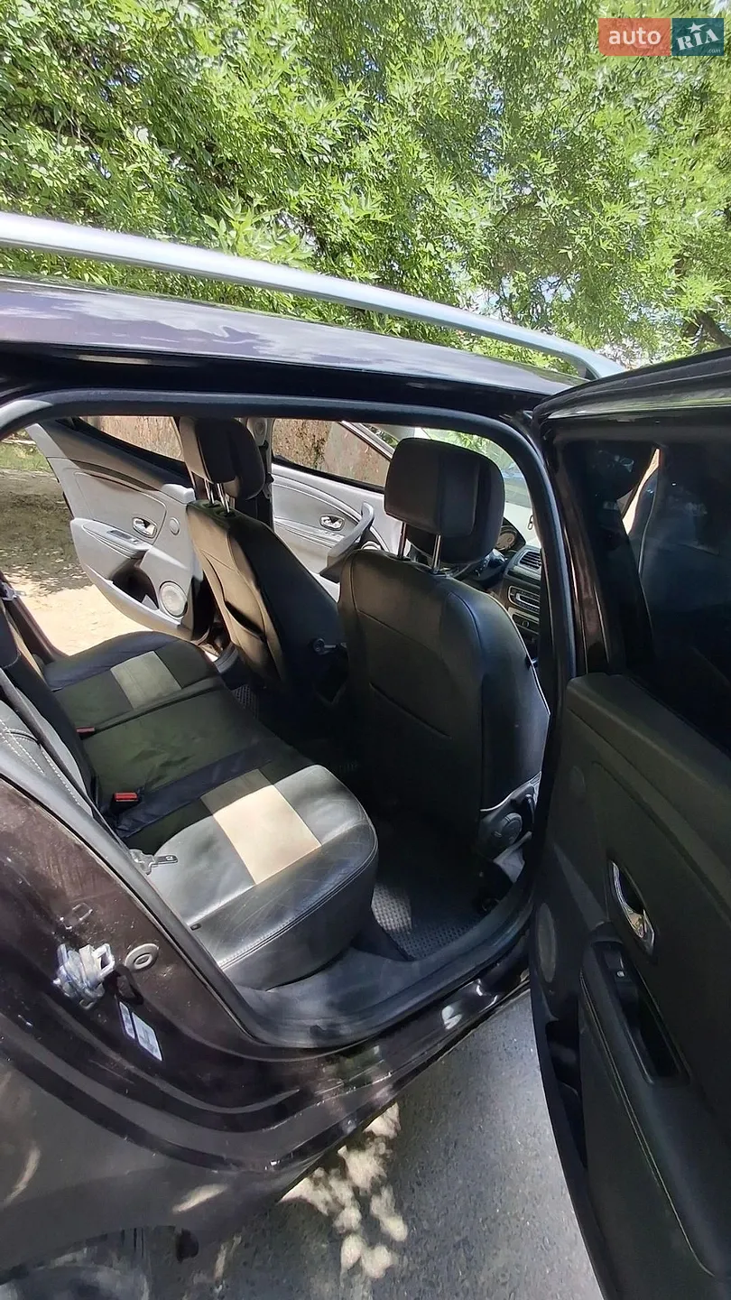 2013 Renault Megane - мініатюра 9