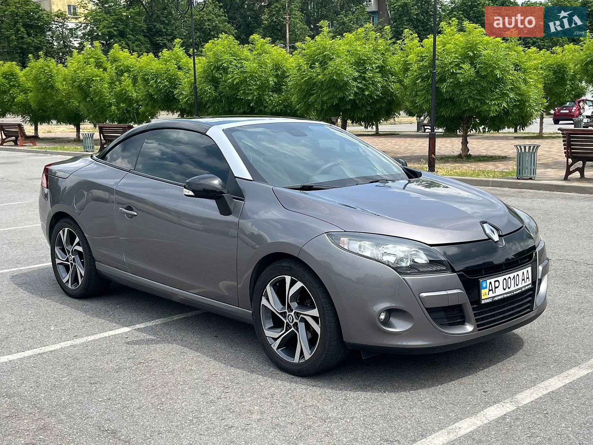 2010 Renault Megane - фото 1