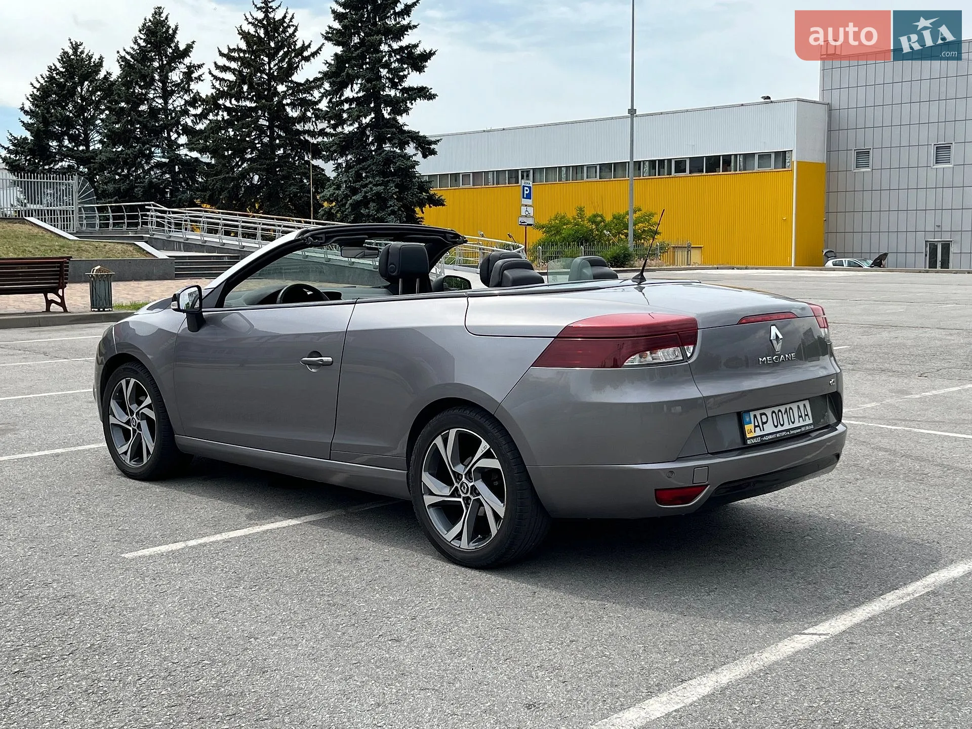 2010 Renault Megane - мініатюра 8