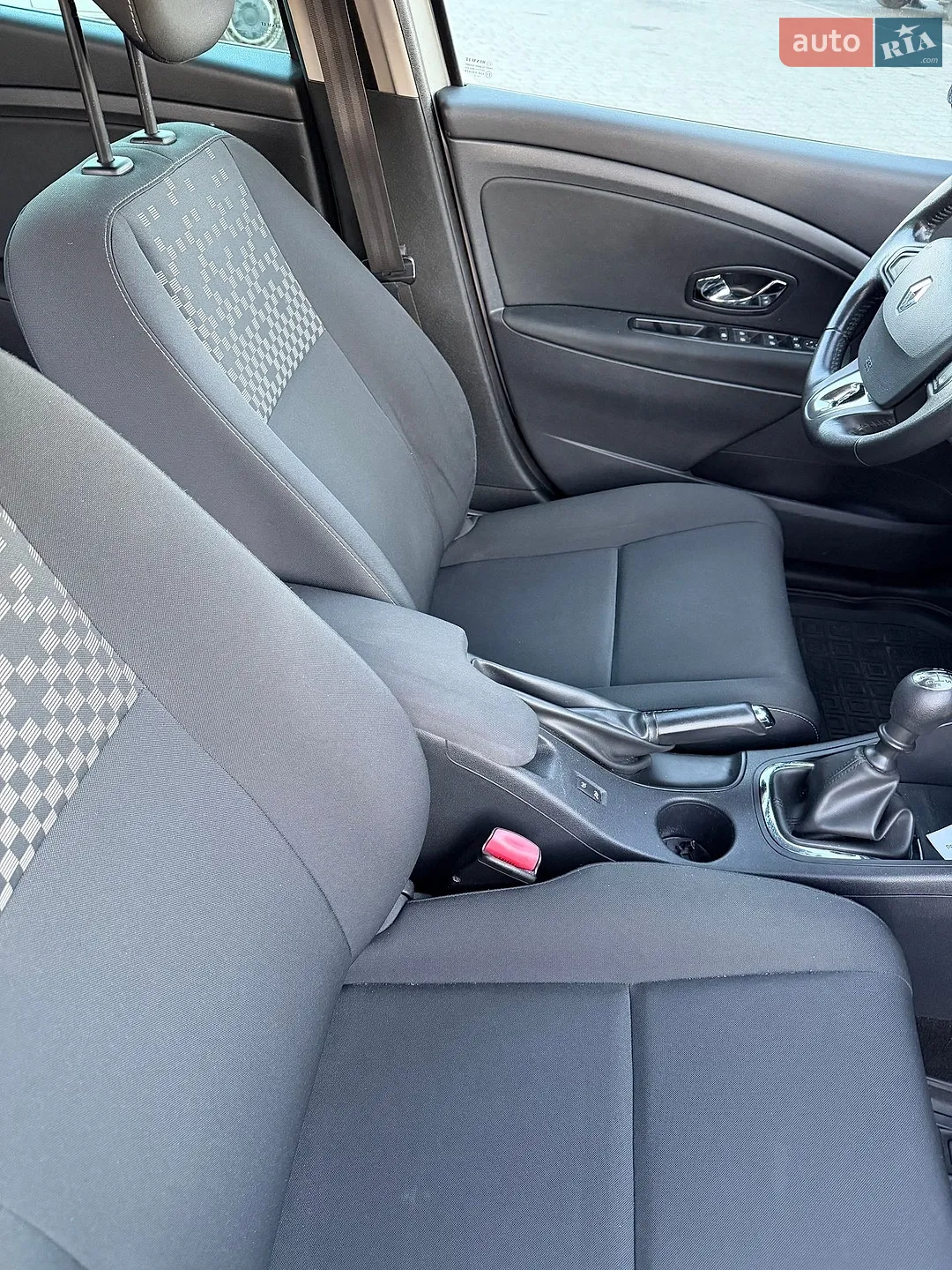 Renault Megane 2013 VIN VF1BZ110649170894 фото оголошення 8 з 32