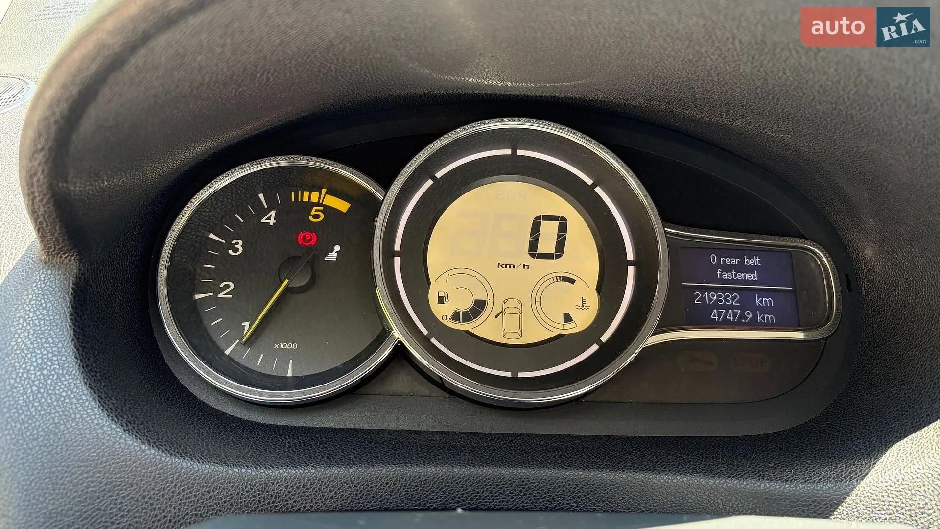 2013 Renault Megane - мініатюра 23