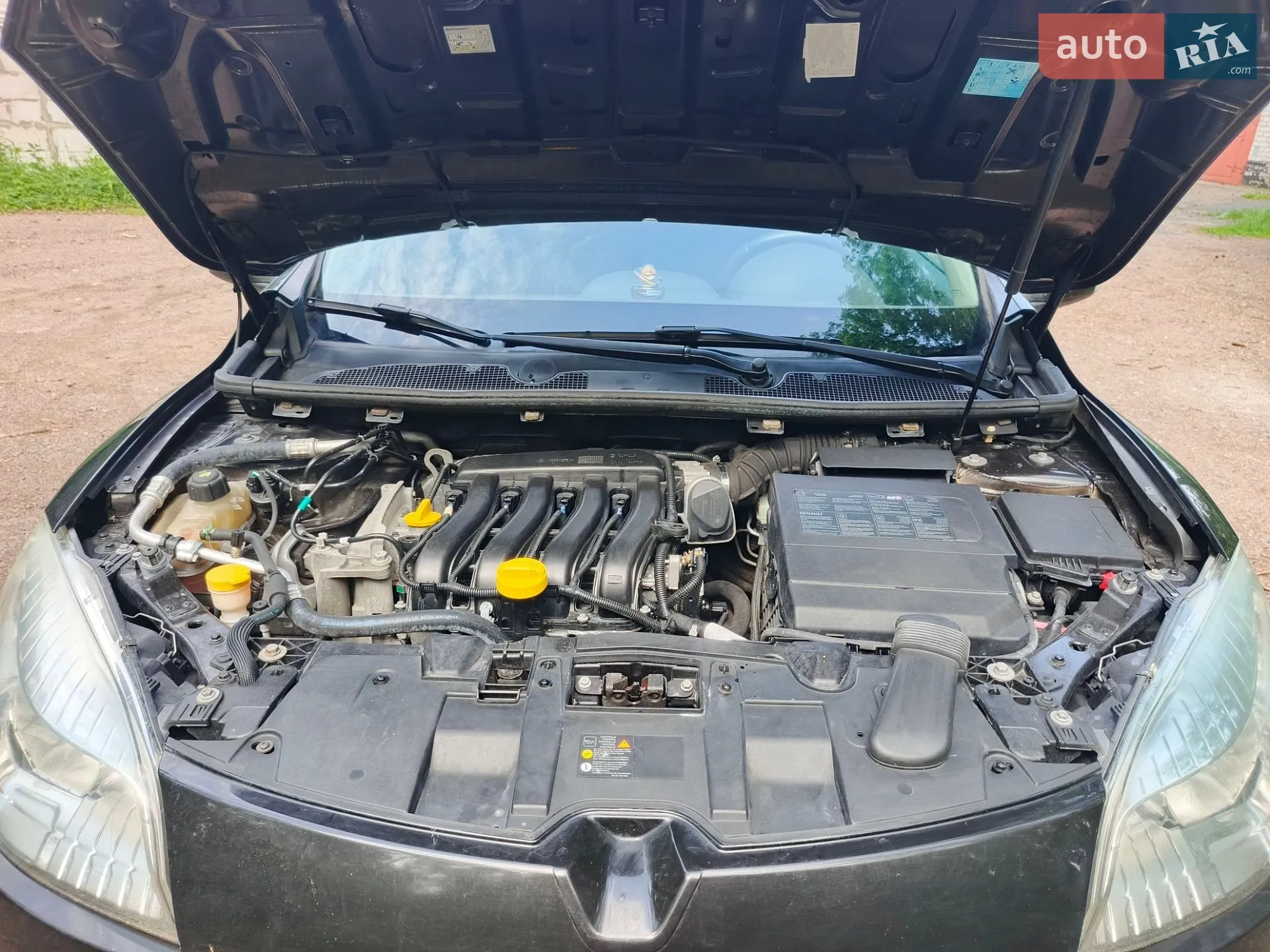 2010 Renault Megane - мініатюра 40