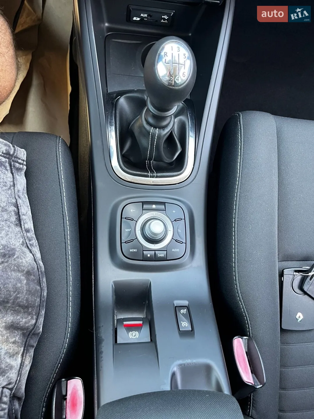 2015 Renault Megane - мініатюра 24