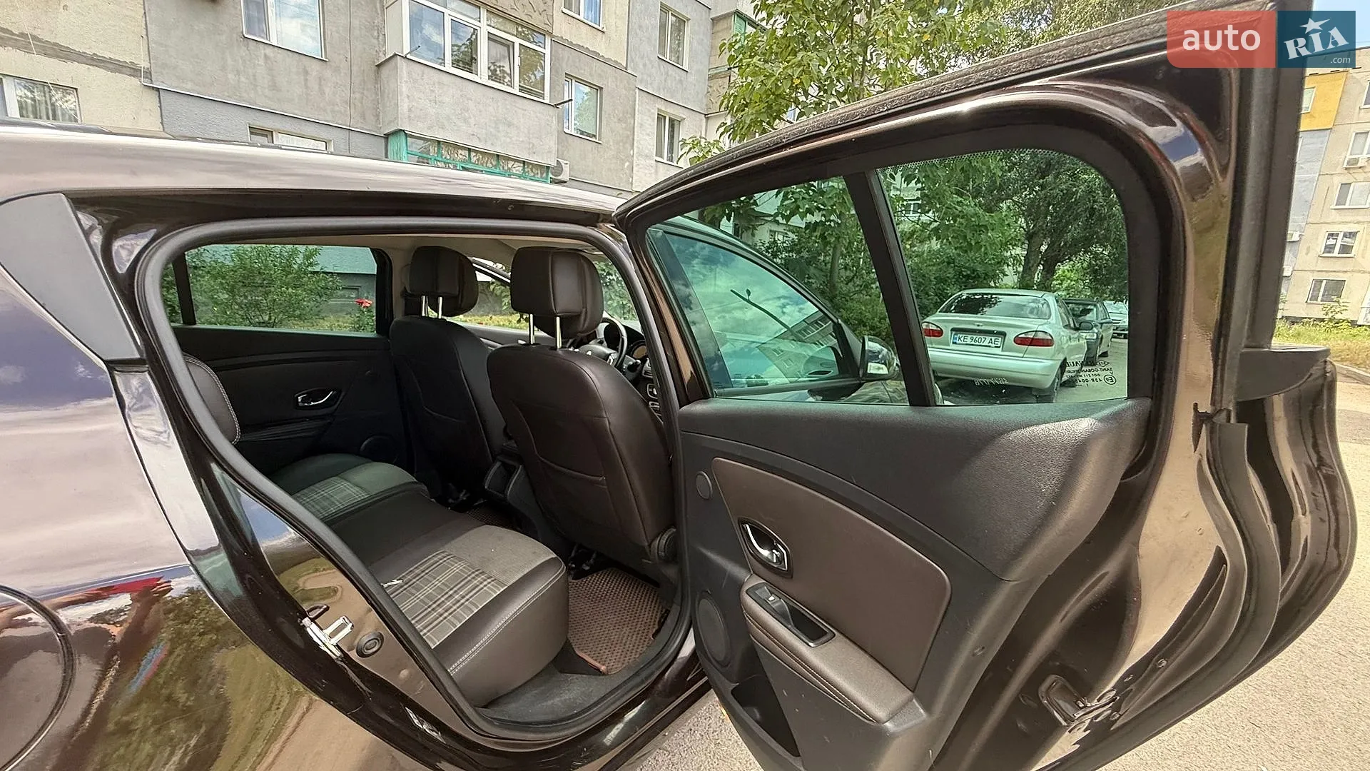 2012 Renault Megane - мініатюра 17