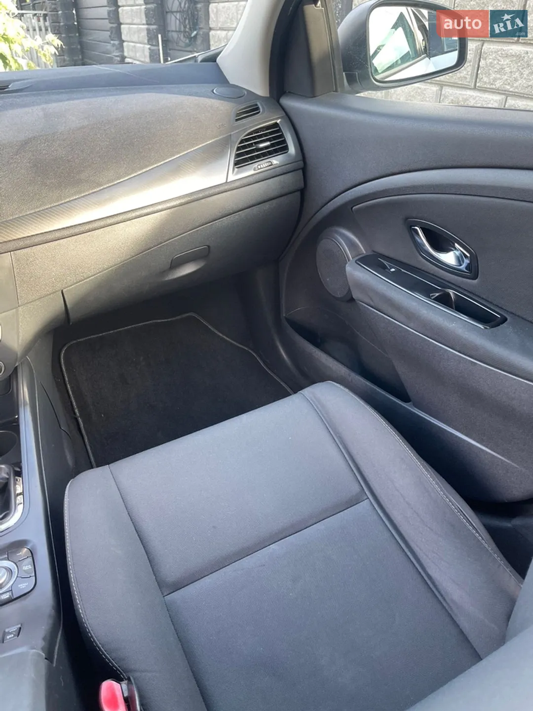 2012 Renault Megane - мініатюра 14