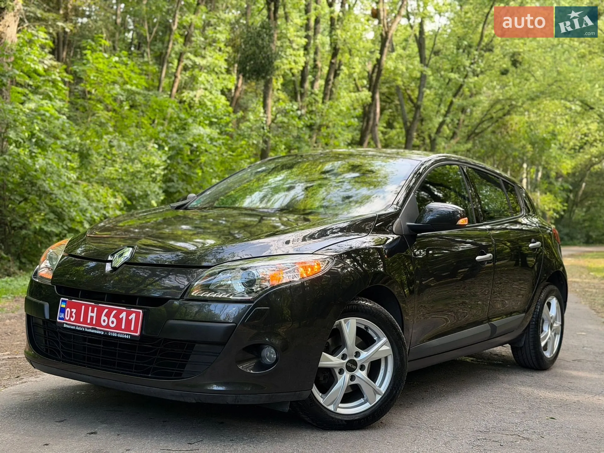 2010 Renault Megane - мініатюра 8