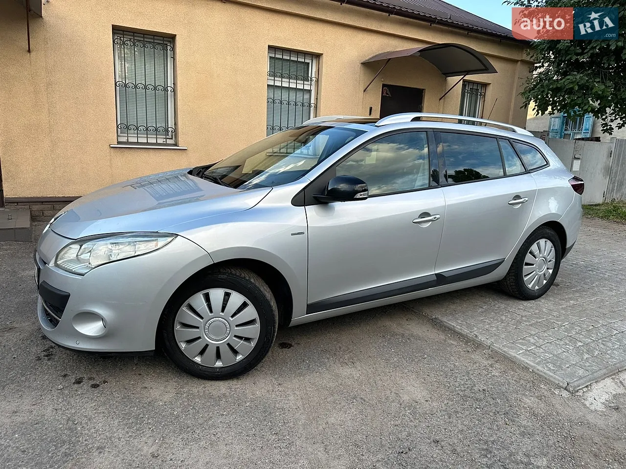 2011 Renault Megane - мініатюра 11