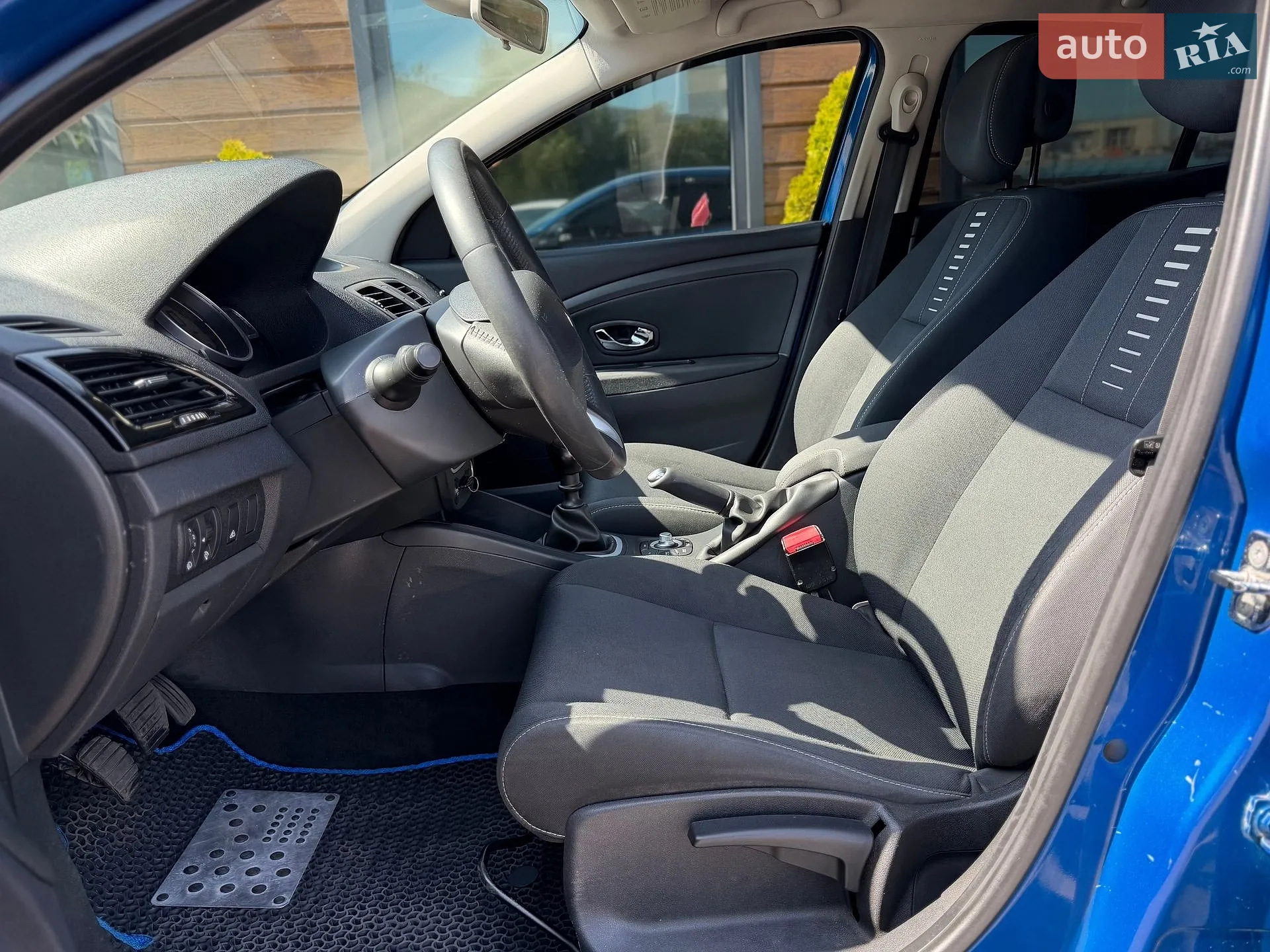 2012 Renault Megane - мініатюра 26