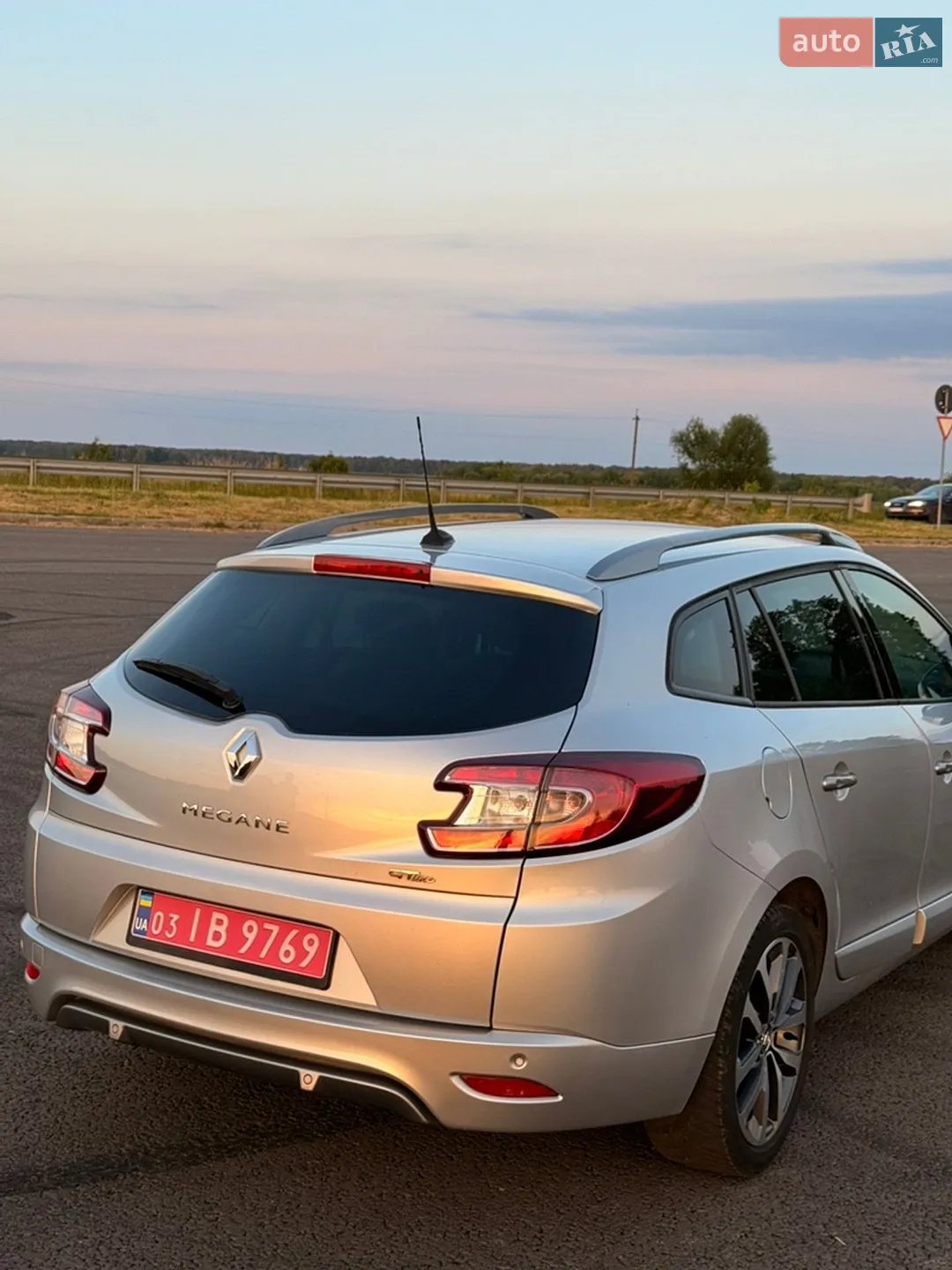 2012 Renault Megane - мініатюра 11