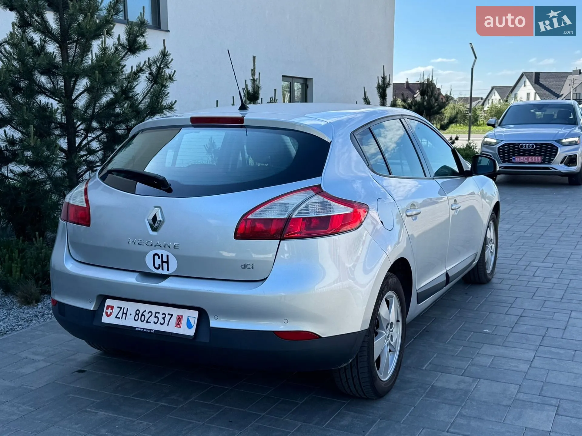 2010 Renault Megane - мініатюра 3