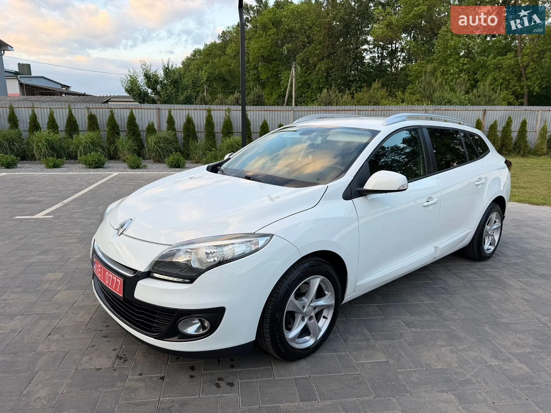 2013 Renault Megane - мініатюра 15