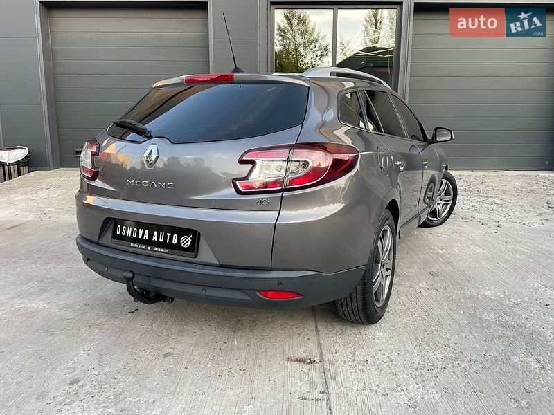 Универсал Renault Megane 2014 в Киеве