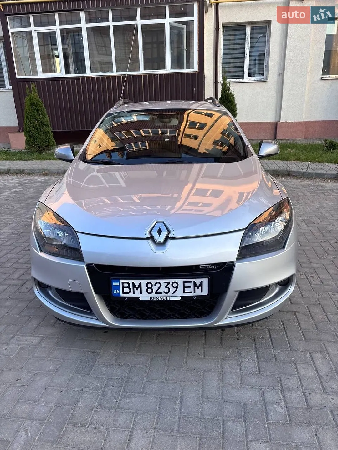 Renault Megane 2011 VIN VF1KZ8G0646178721 фото оголошення 4 з 58