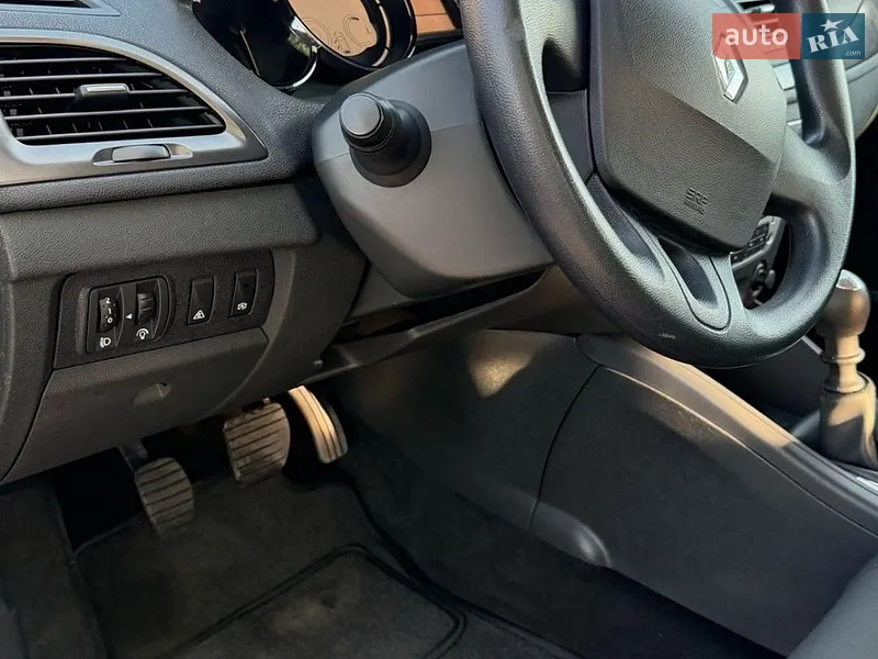 Renault Megane 2012 VIN VF1KZ140648026651 фото оголошення 19 з 89