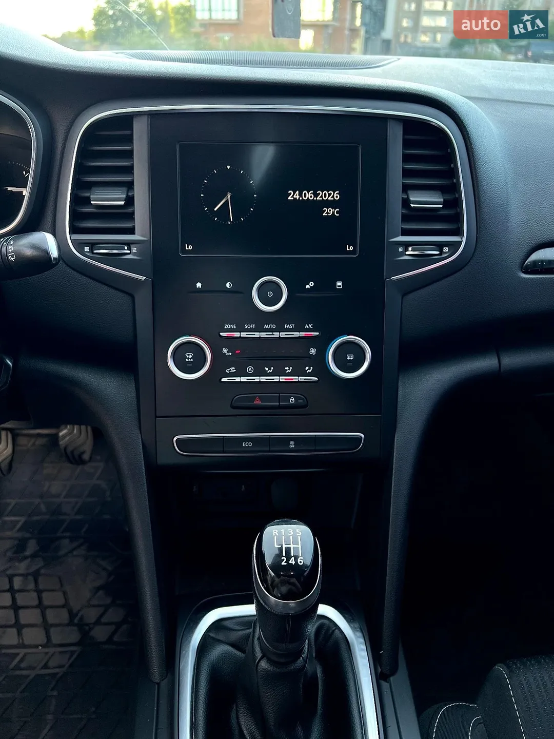 2016 Renault Megane - мініатюра 8
