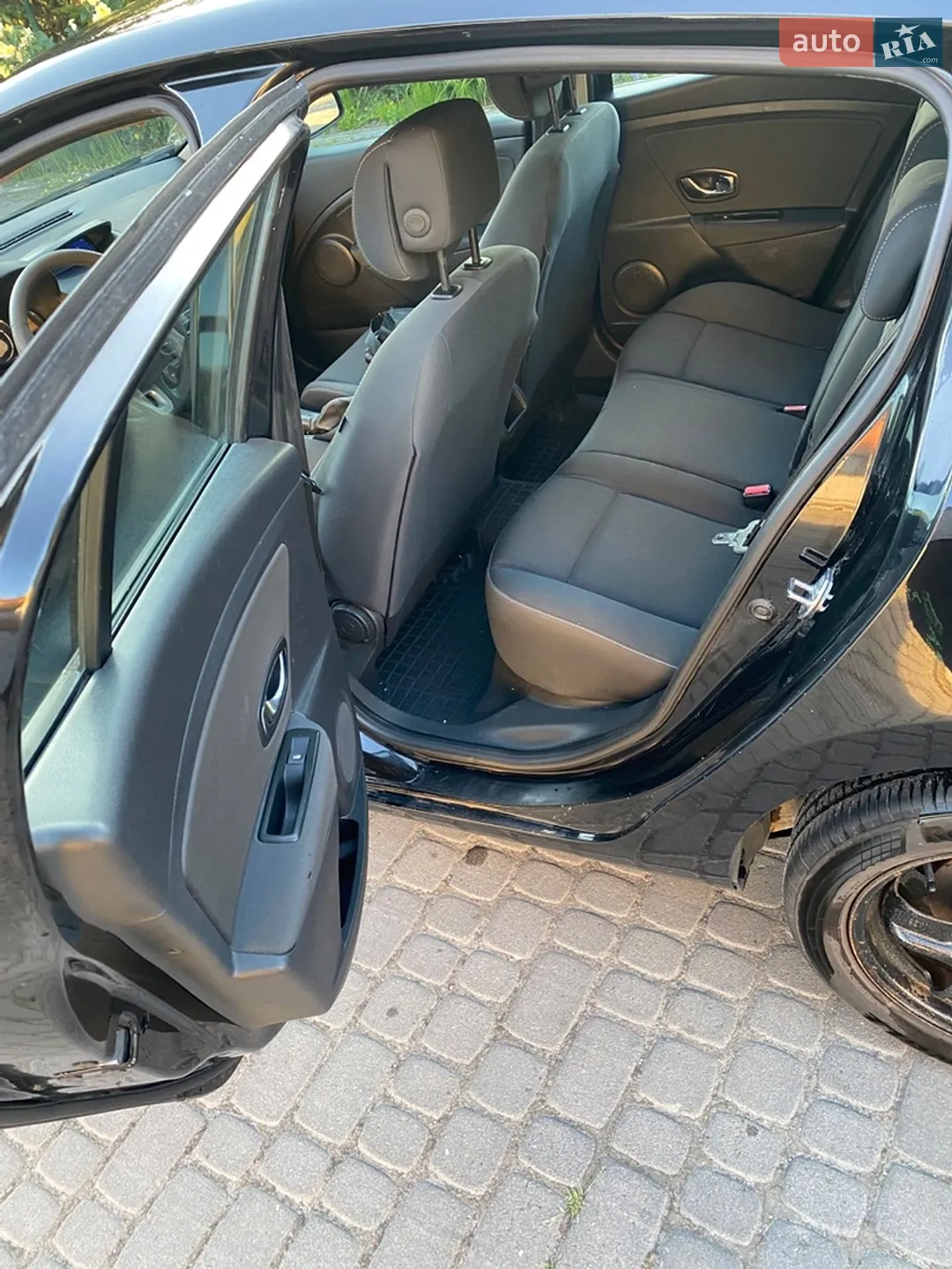 2012 Renault Megane - мініатюра 25