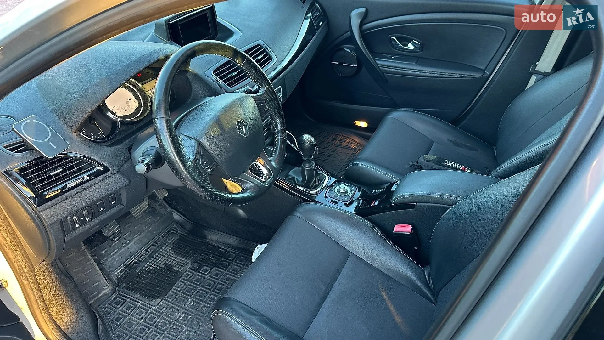 2013 Renault Megane - мініатюра 27