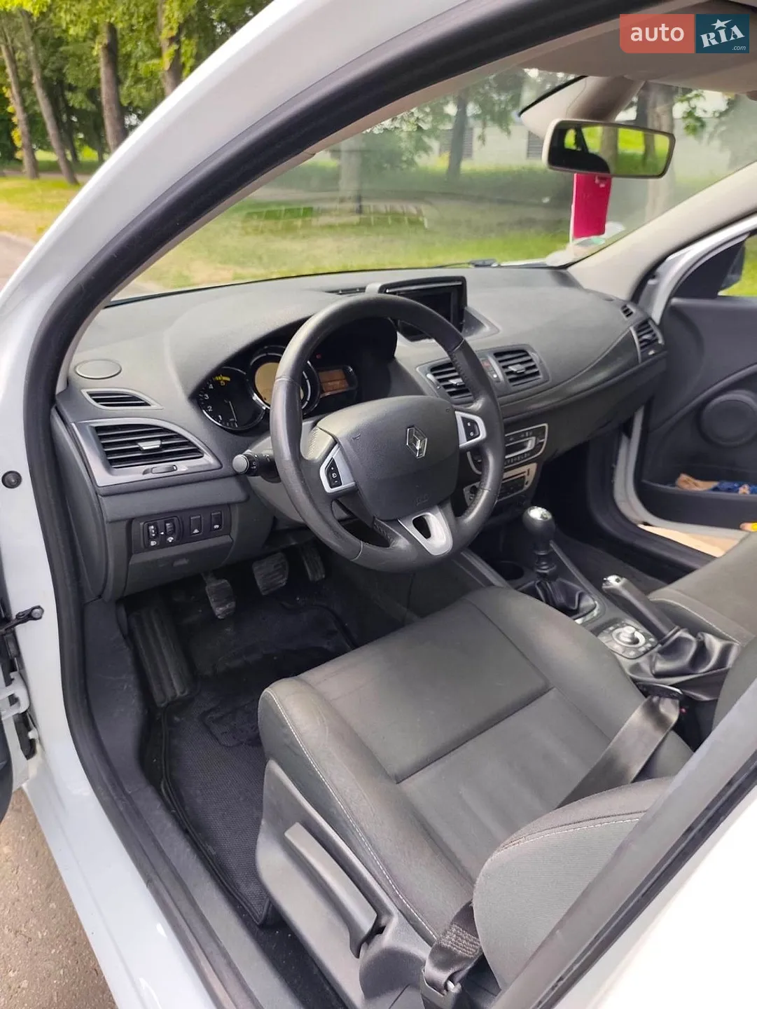 2012 Renault Megane - мініатюра 13
