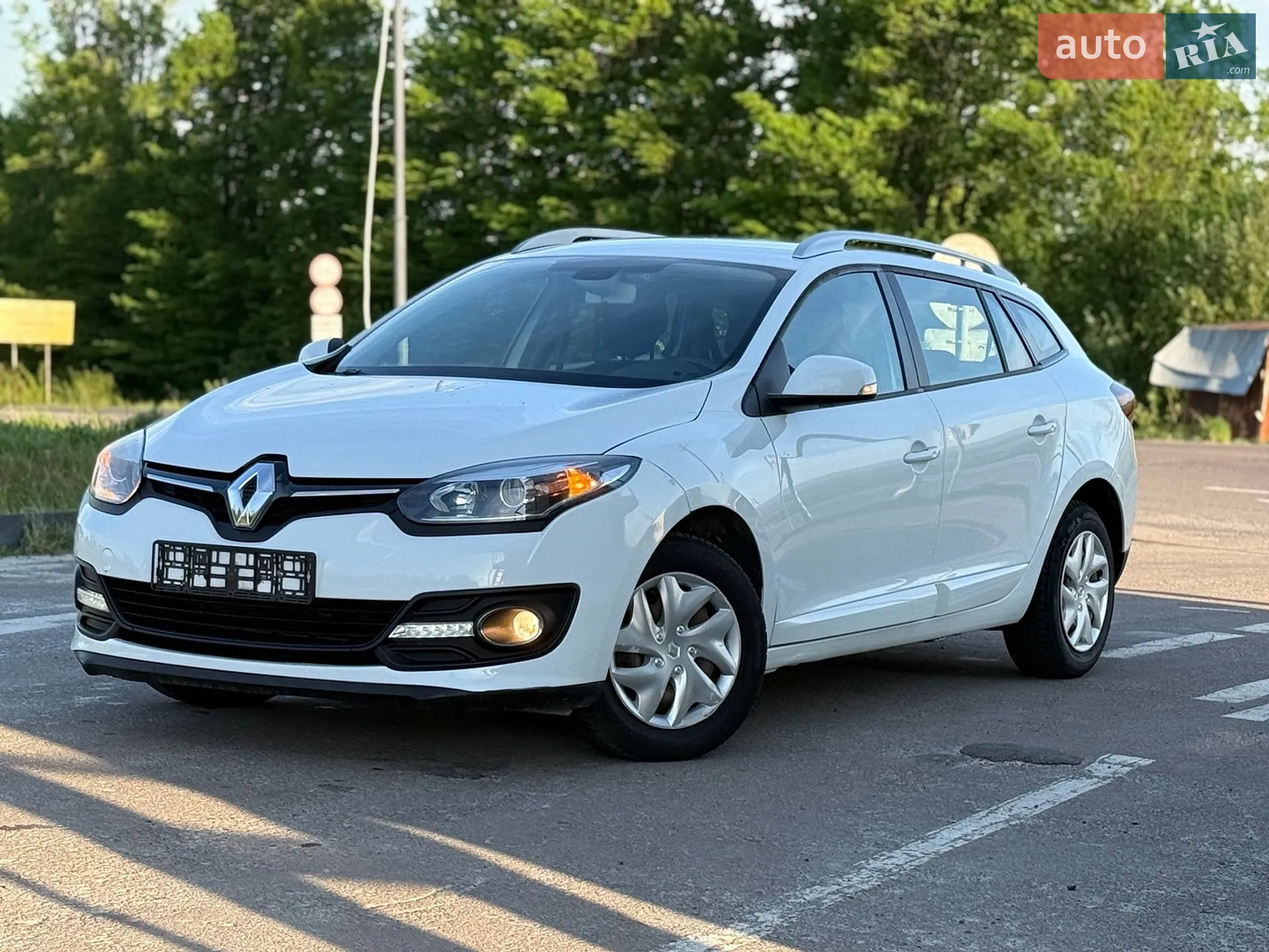 2014 Renault Megane - мініатюра 10