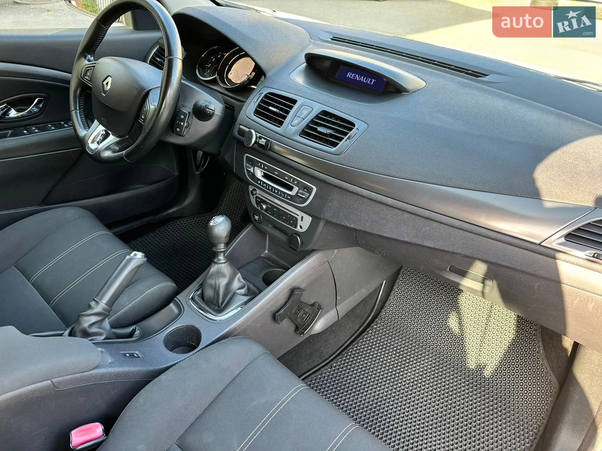 2014 Renault Megane - мініатюра 9