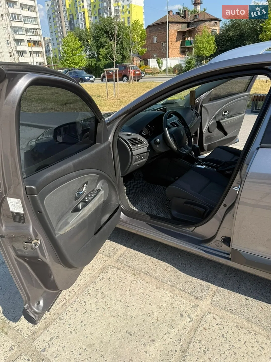 2013 Renault Megane - мініатюра 14