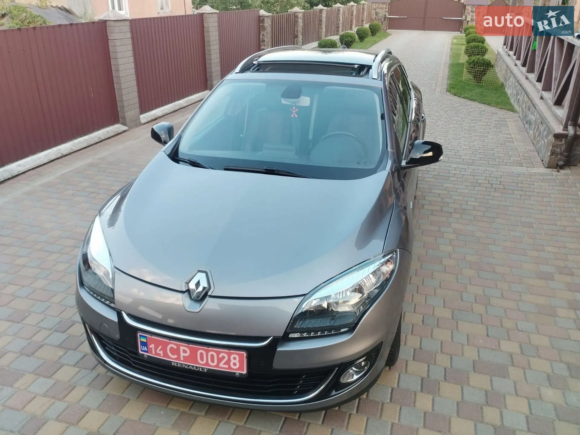 2013 Renault Megane - мініатюра 12