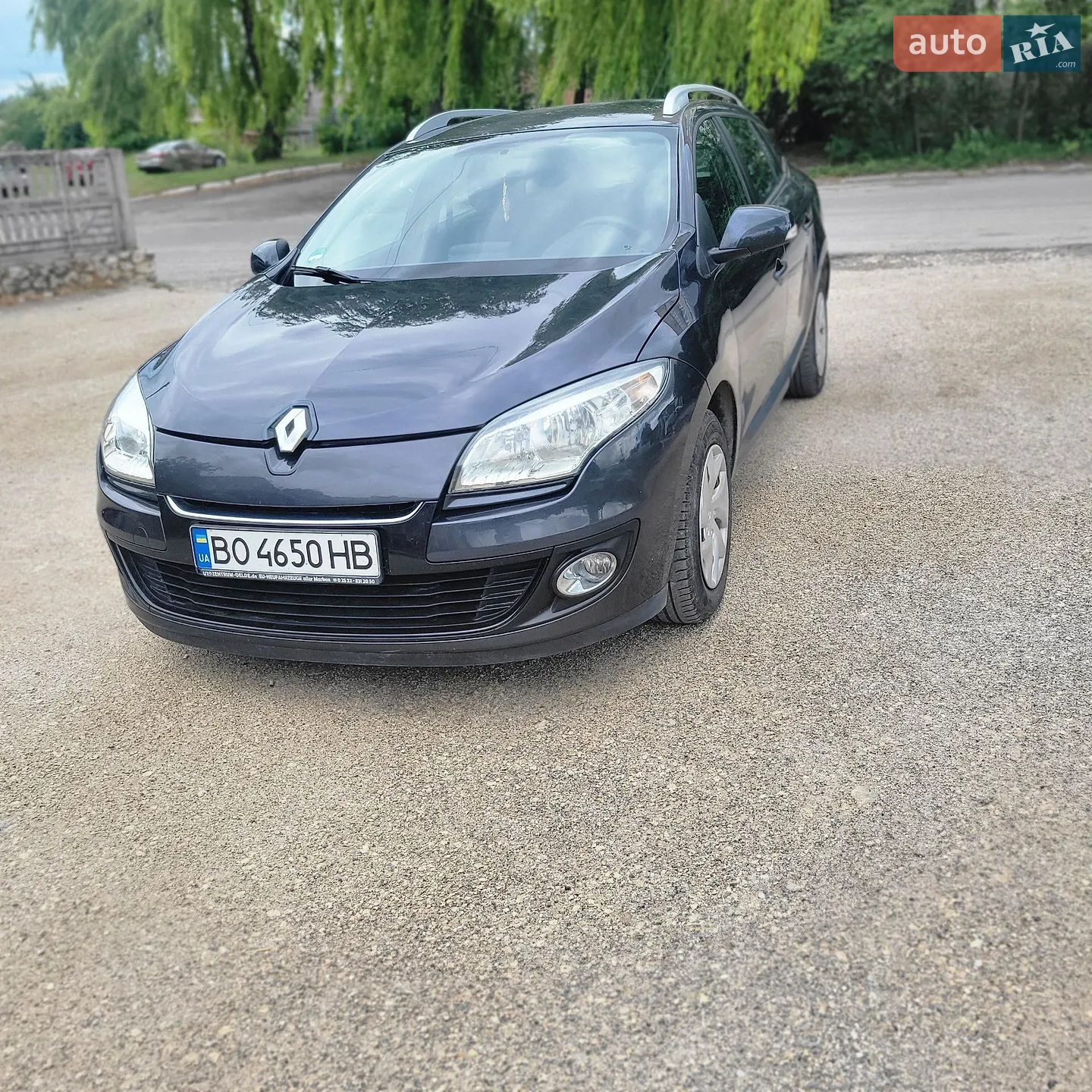 Renault Megane 2012 VIN VF1KZ1A0747739817 фото оголошення 2 з 8