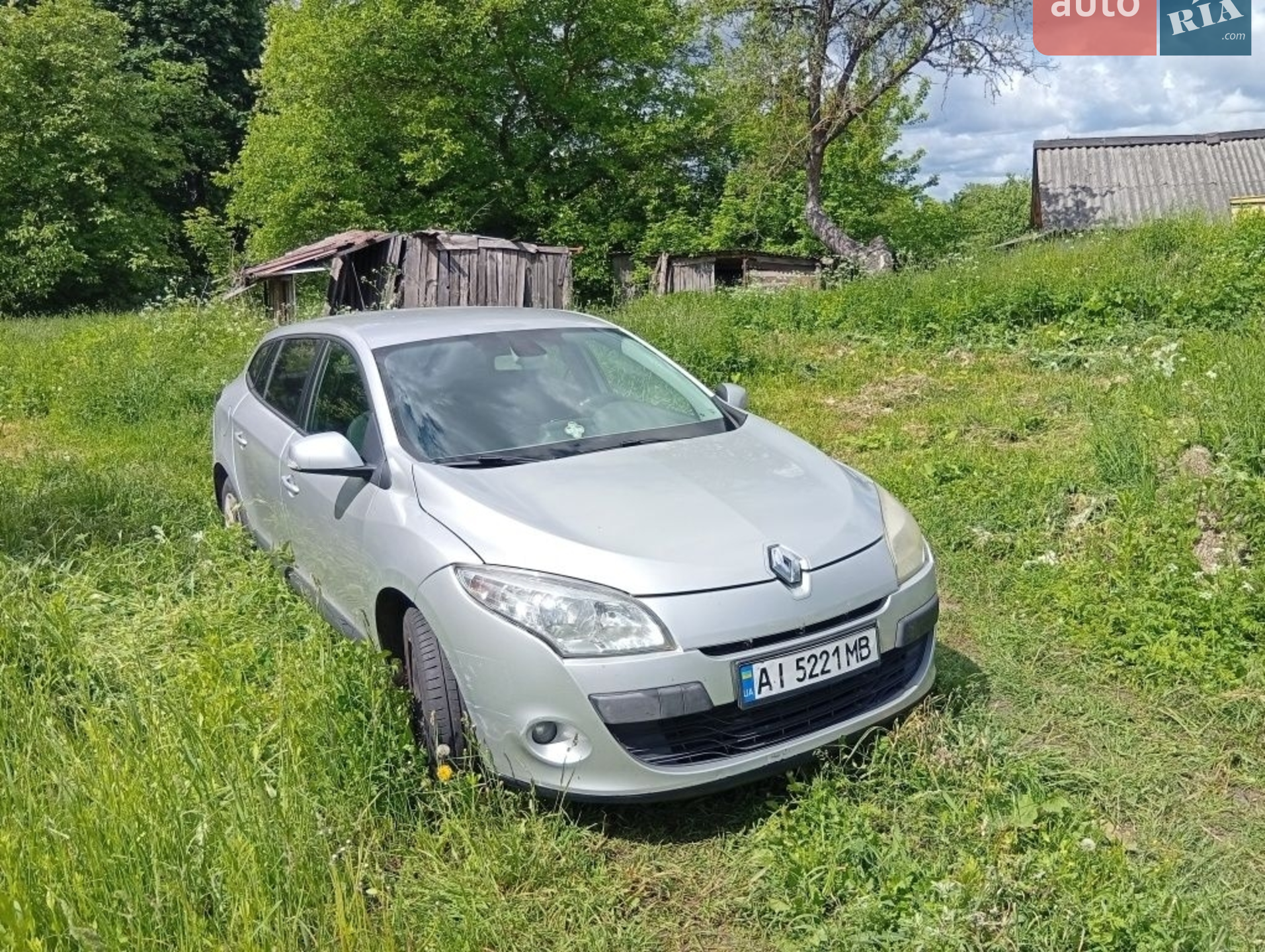 2010 Renault Megane - мініатюра 11
