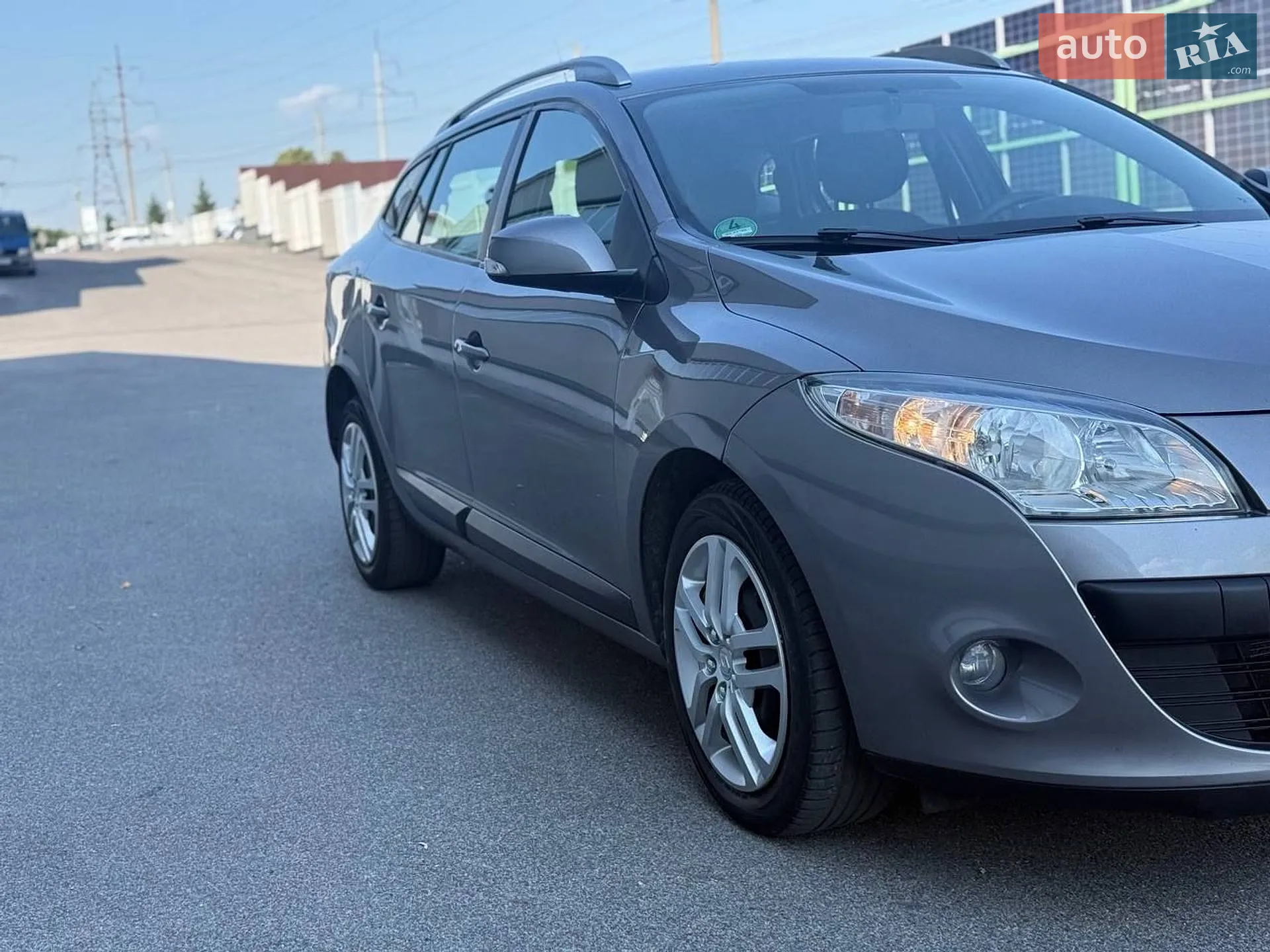 2011 Renault Megane - мініатюра 24