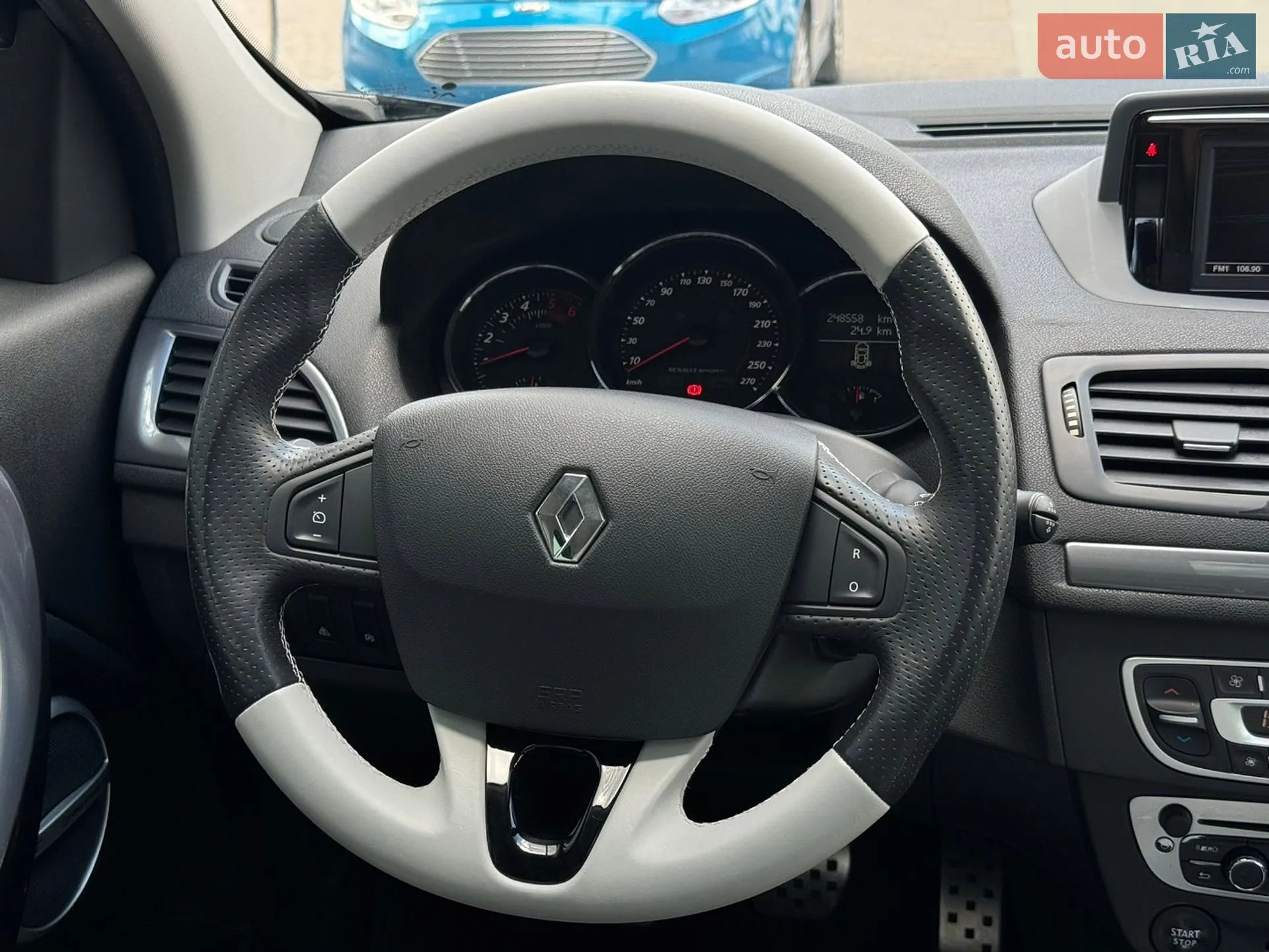 2012 Renault Megane - мініатюра 27