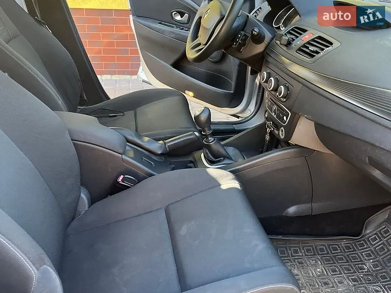 Renault Megane 2010 VIN VF1KZ0V0643533769 фото оголошення 8 з 49