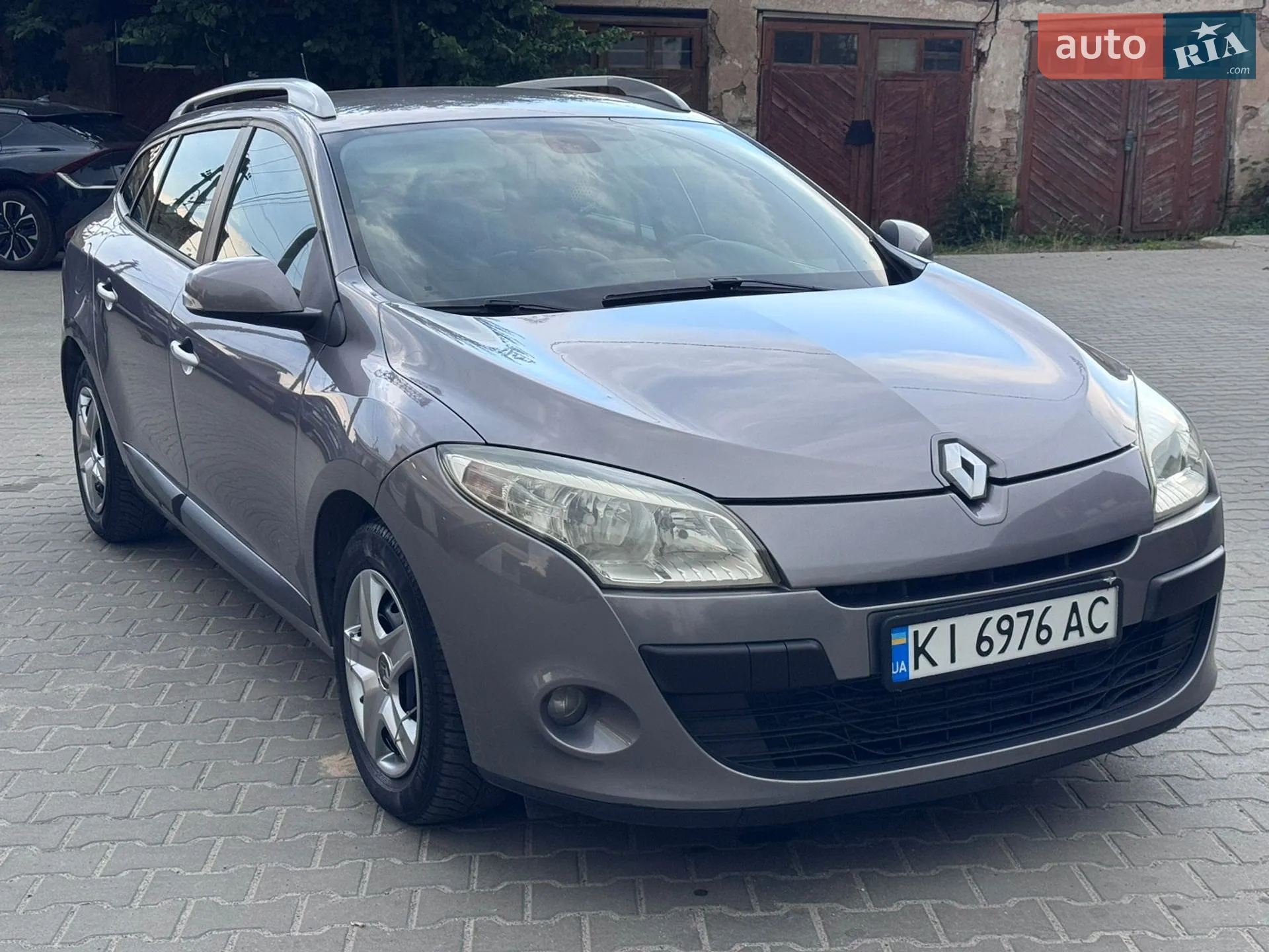 2010 Renault Megane - мініатюра 3
