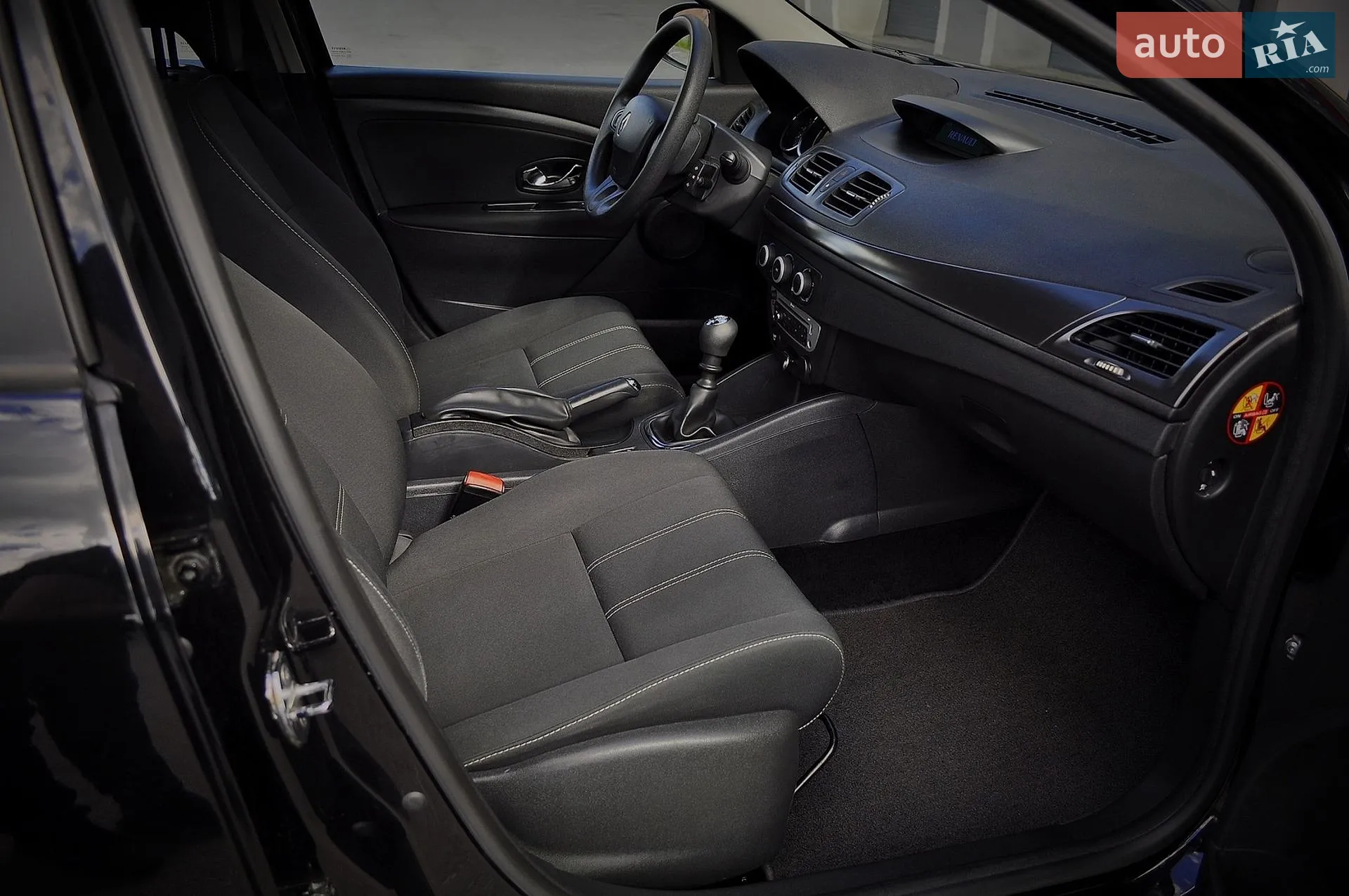 2015 Renault Megane - мініатюра 51