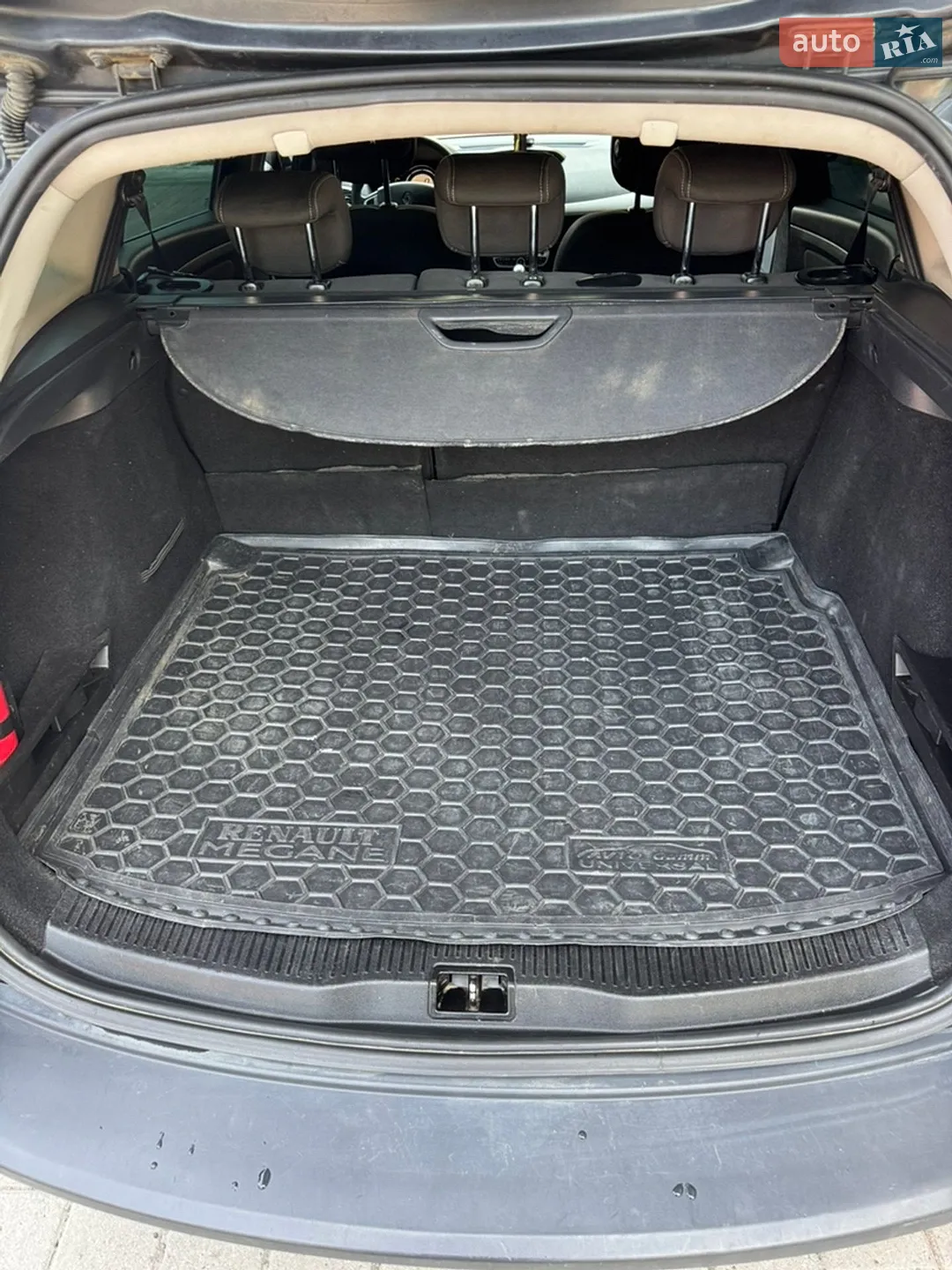 2010 Renault Megane - мініатюра 16