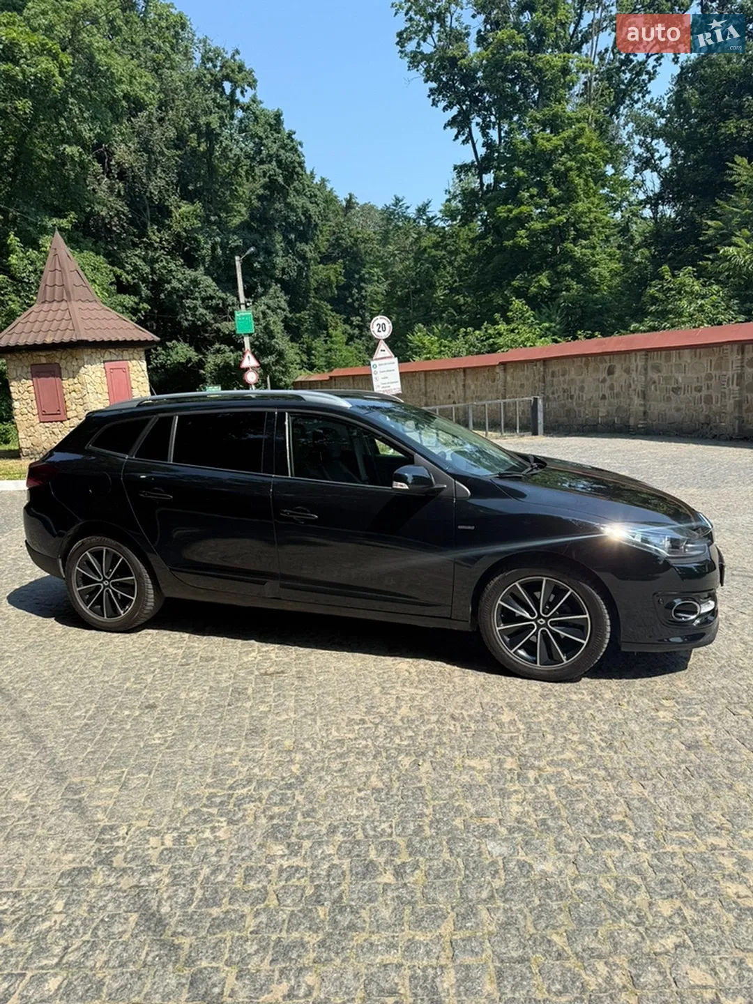 2015 Renault Megane - мініатюра 10
