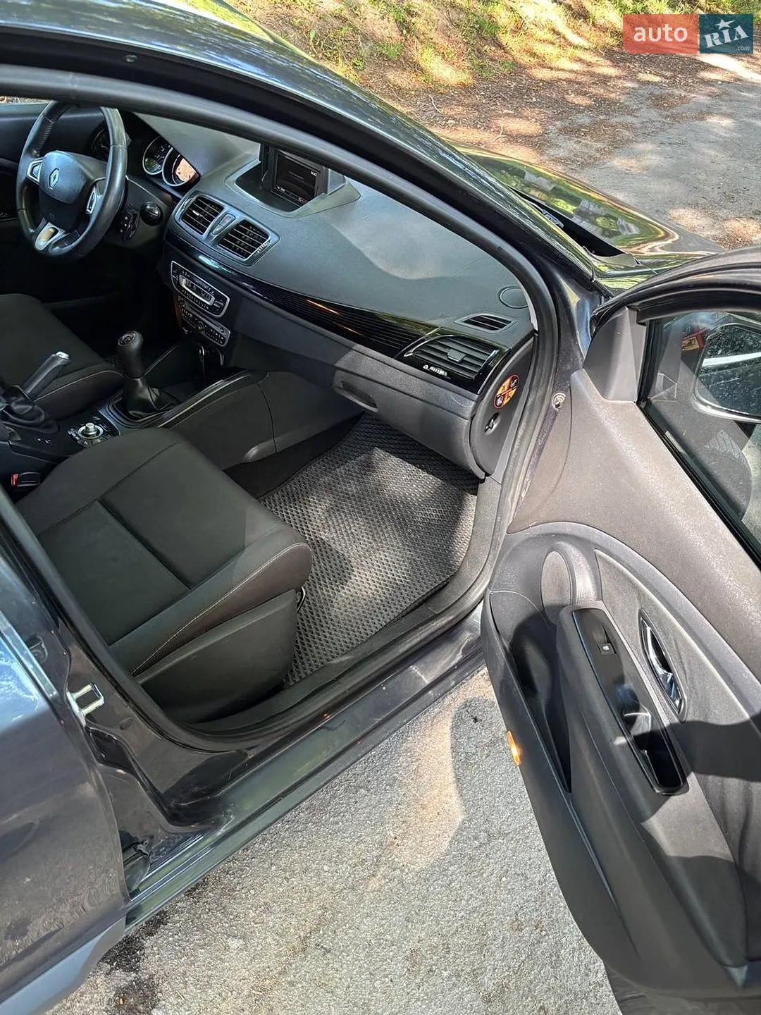 2011 Renault Megane - мініатюра 9