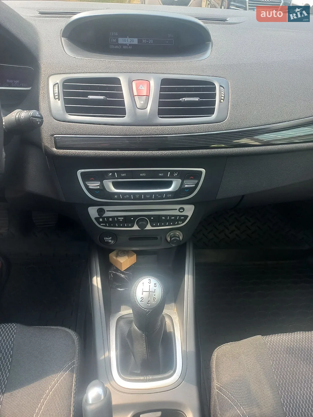 2011 Renault Megane - мініатюра 13