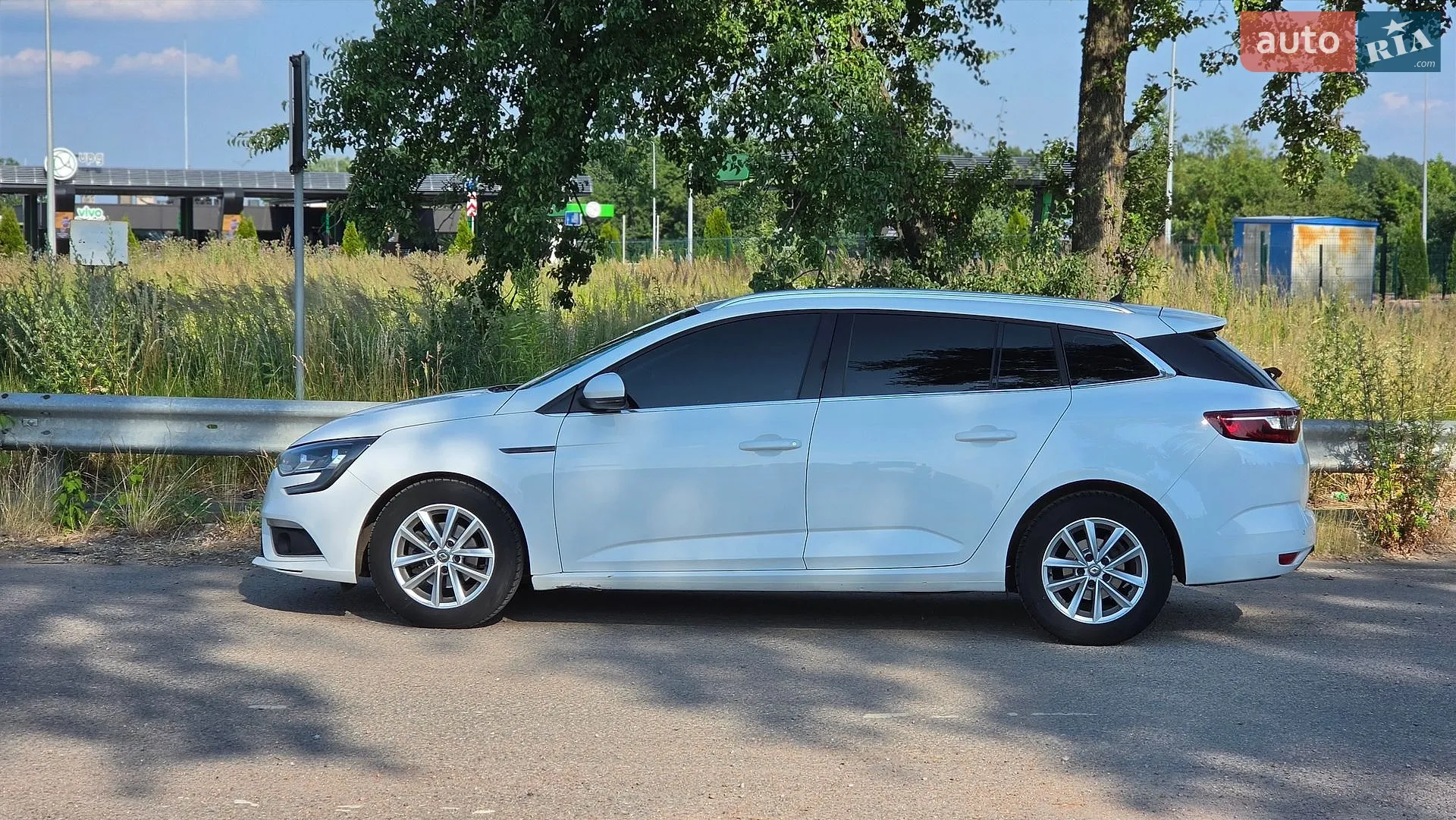 2016 Renault Megane - мініатюра 9