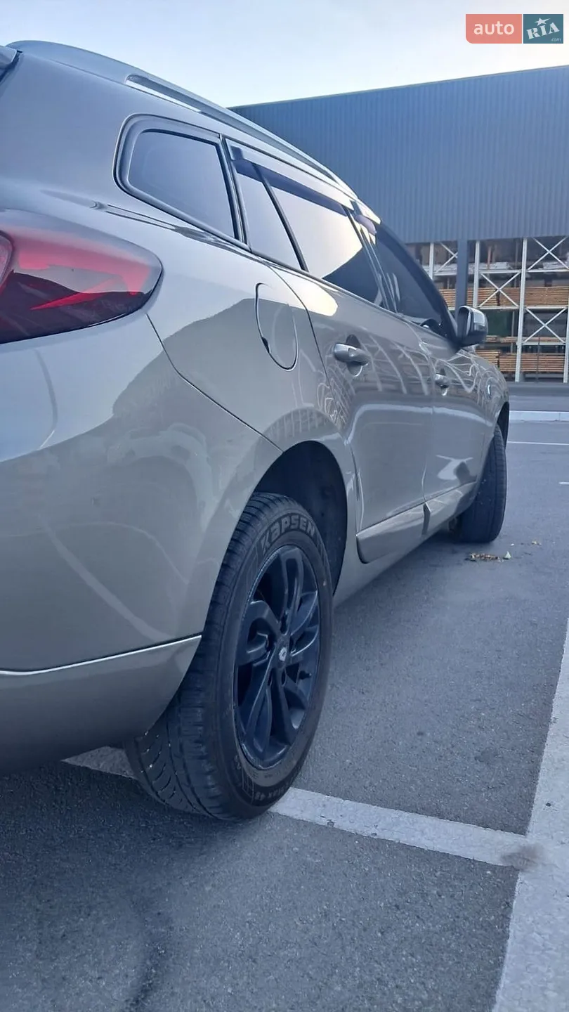 2012 Renault Megane - мініатюра 30